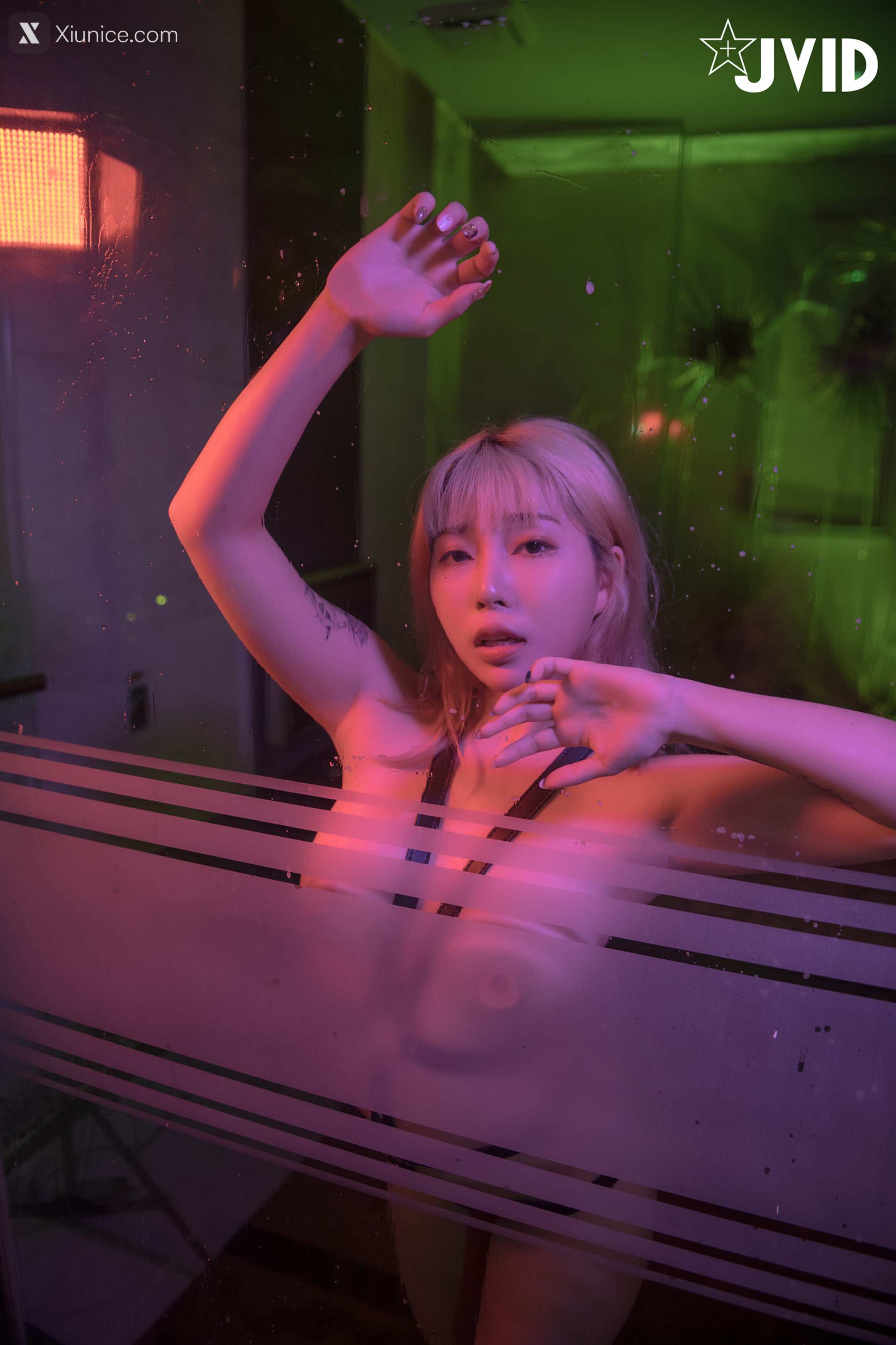 JVID Stacy 摇曳的光影中被束缚的美女渐渐的穴湿了等妳来征服 8