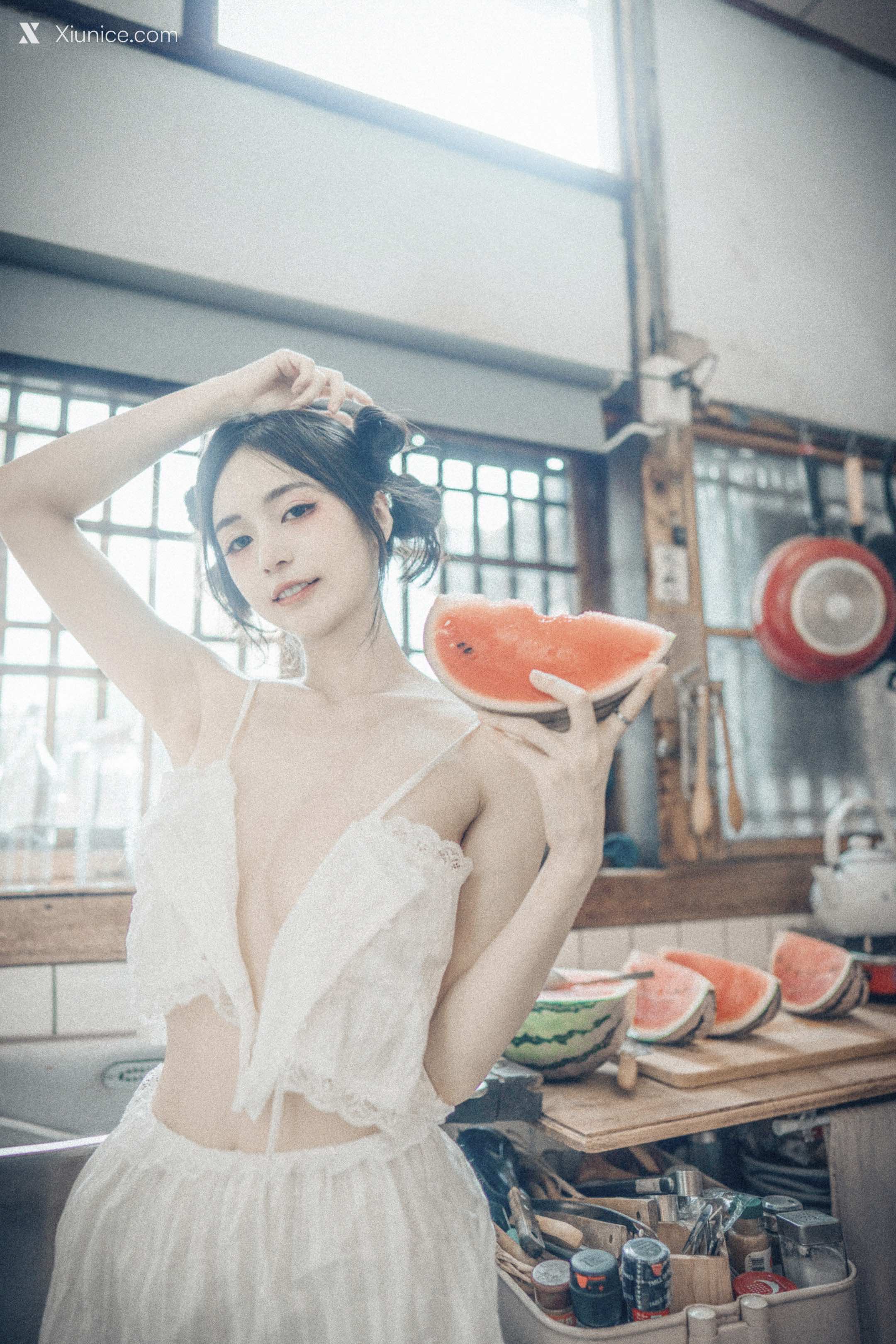 辰辰 生日最大尺度呈现 实体写真电子版 100