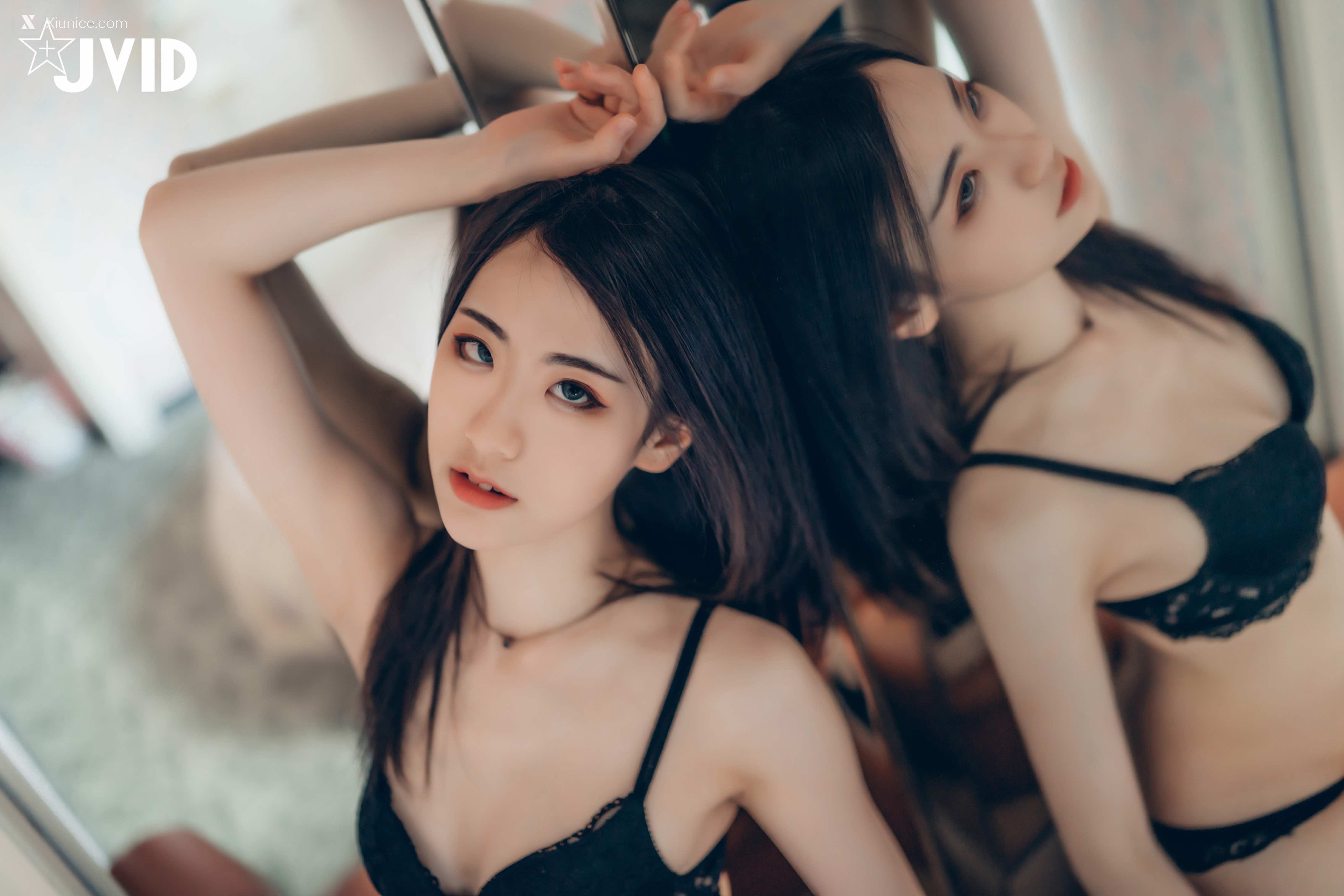 阿黎 空靈系怪奇美少女阿璃美乳白雪肌膚 78