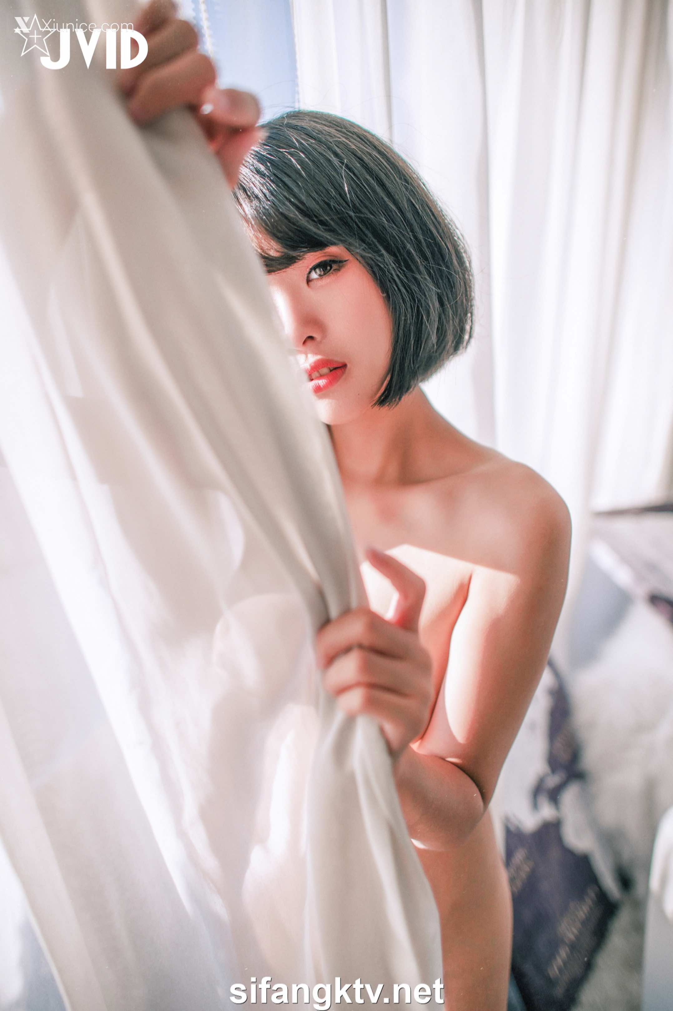 露露咪 淫蕩美艷空姐的教育「性」 47