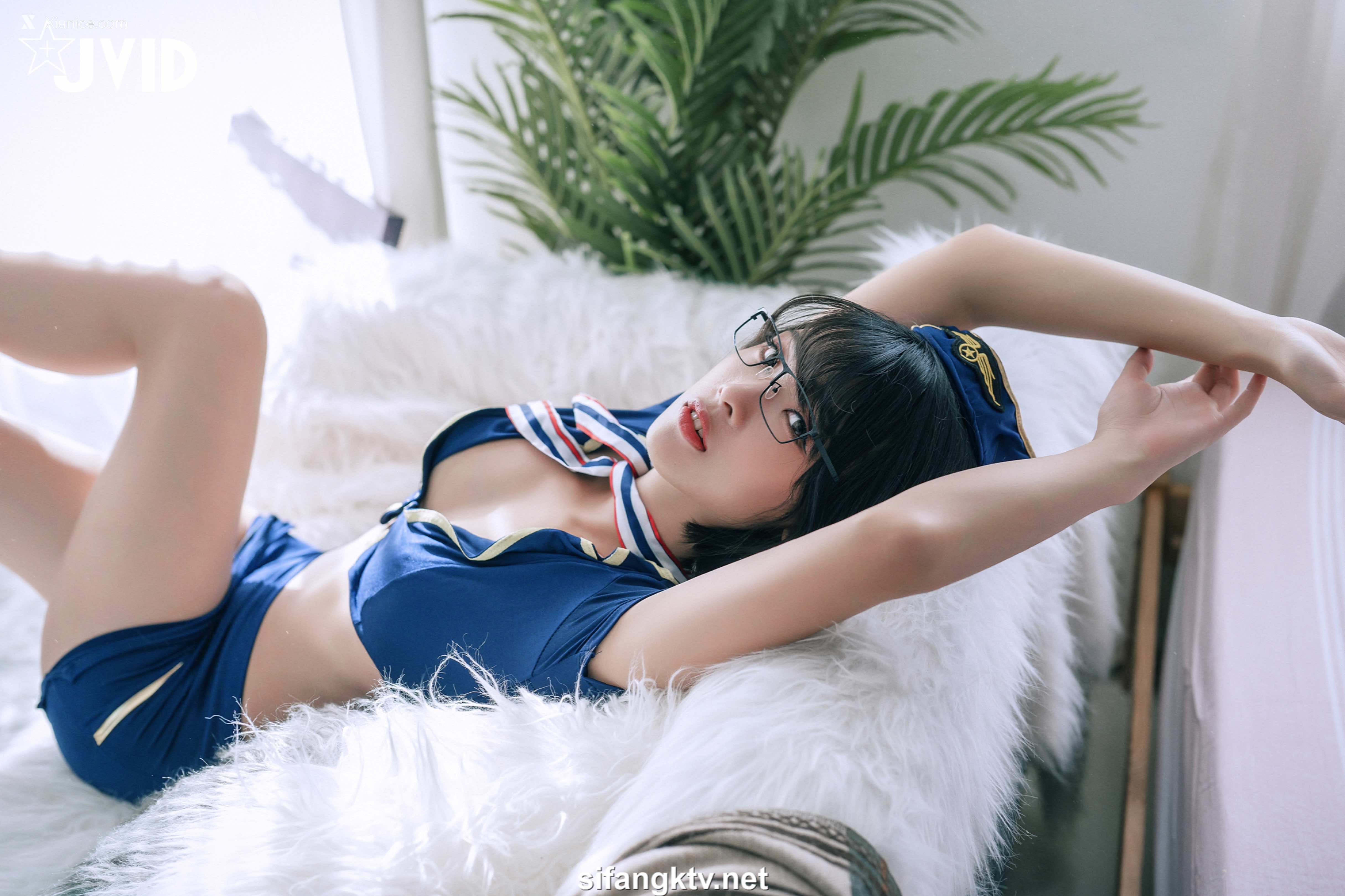 露露咪 淫蕩美艷空姐的教育「性」 77