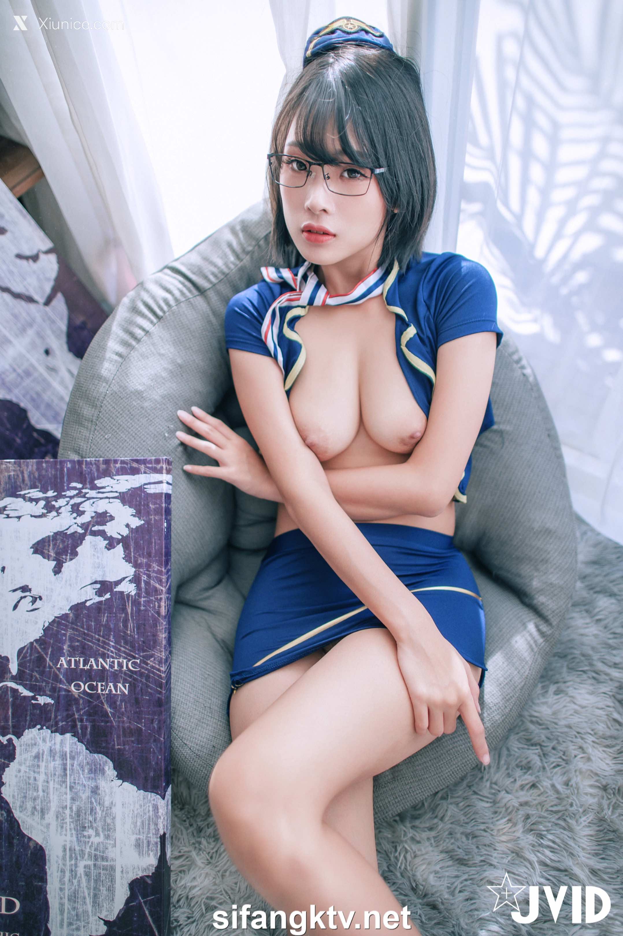 露露咪 淫蕩美艷空姐的教育「性」 89