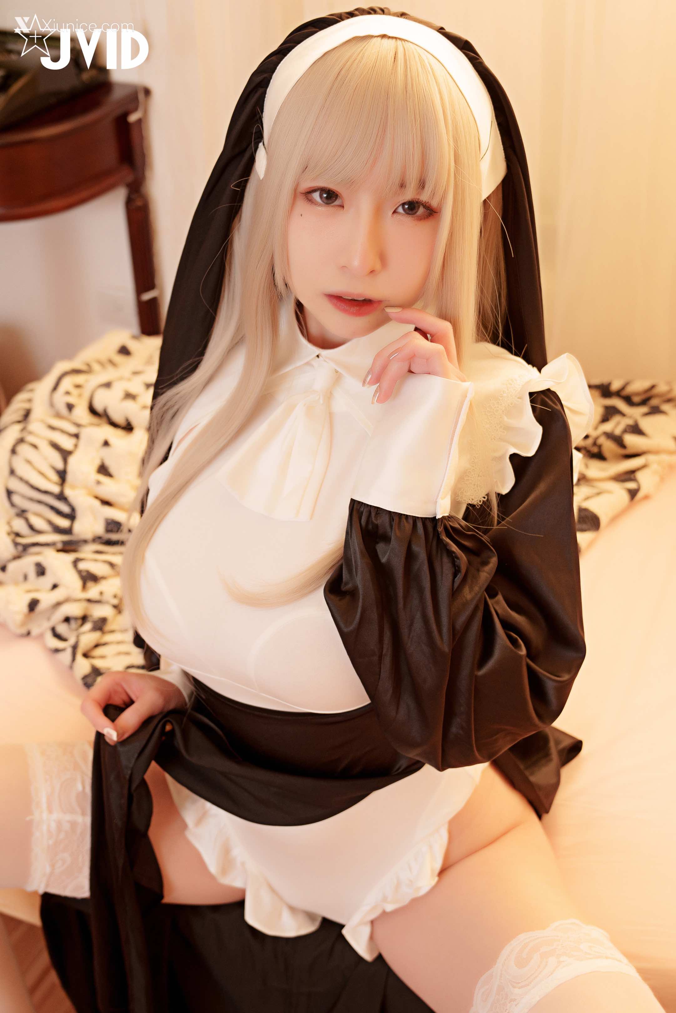 黎菲兒 奇蹟神乳の聖女黎菲兒轉生後馬上進行荒唐性愛! 14