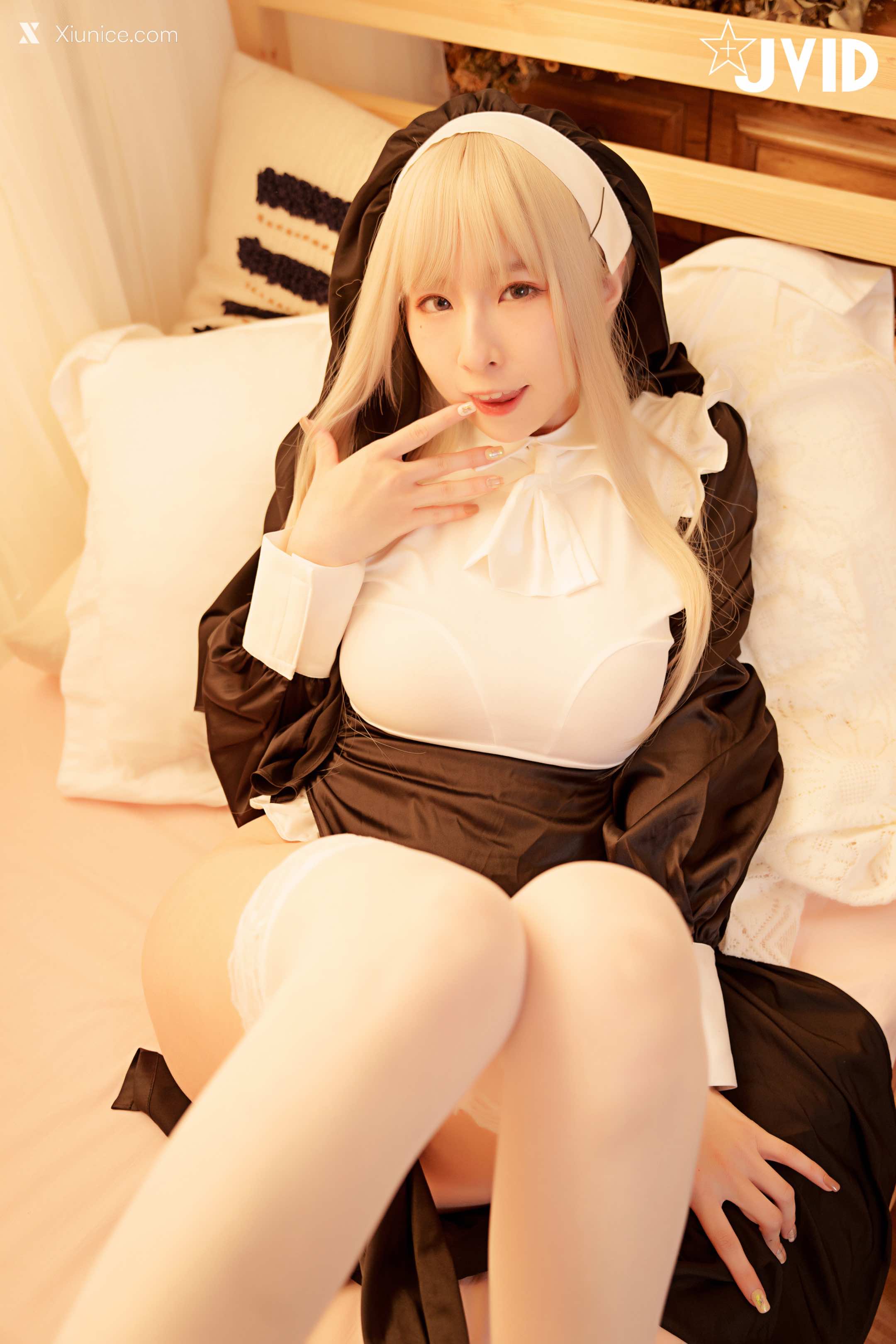 黎菲兒 奇蹟神乳の聖女黎菲兒轉生後馬上進行荒唐性愛! 24