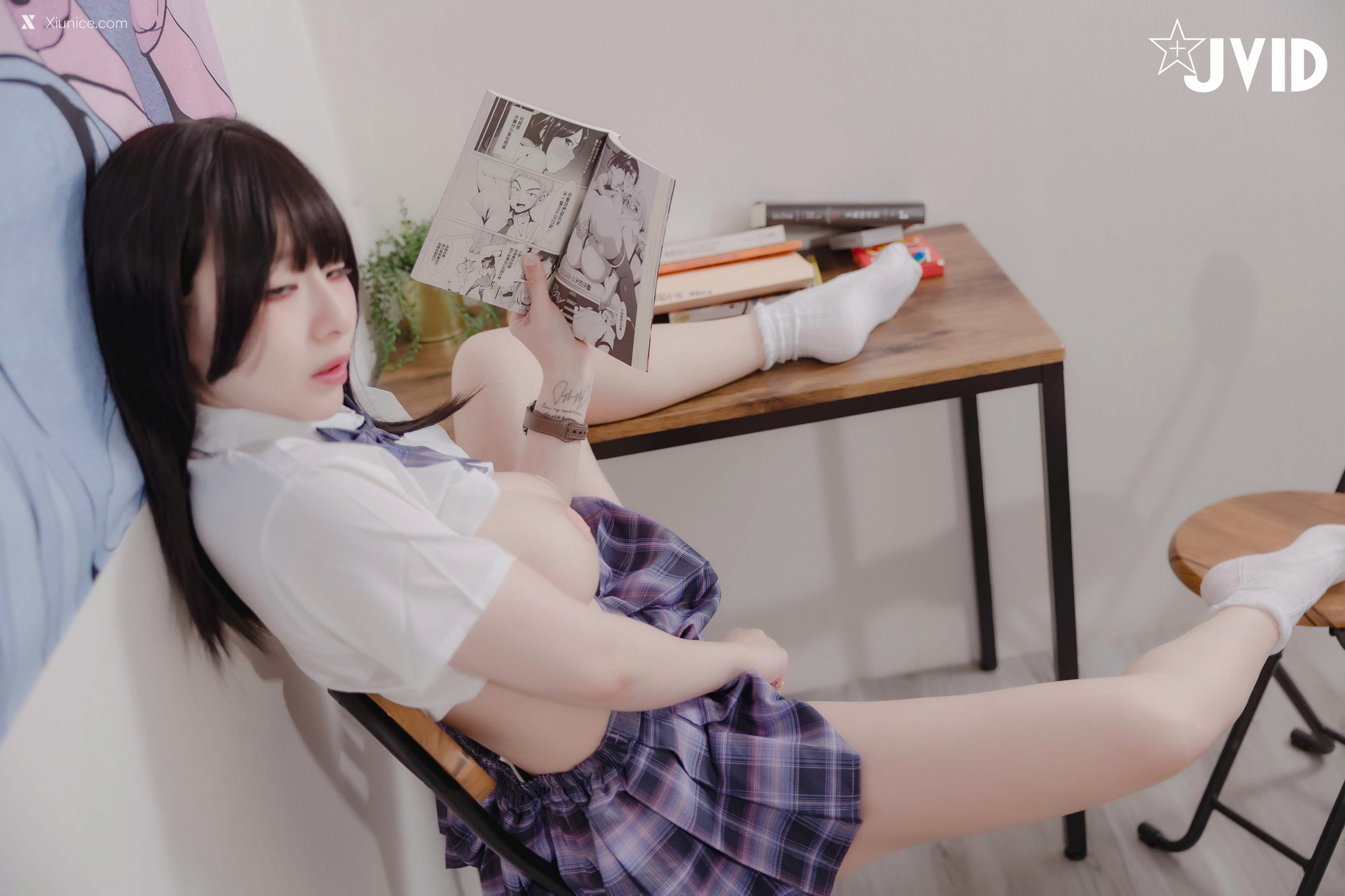 黎菲兒 超狂真實32Icup學妹 看色色漫畫難解性慾 青春期少女情慾初開 邀約學長打電動互尬沒想到擦槍走火變成打炮切磋 39