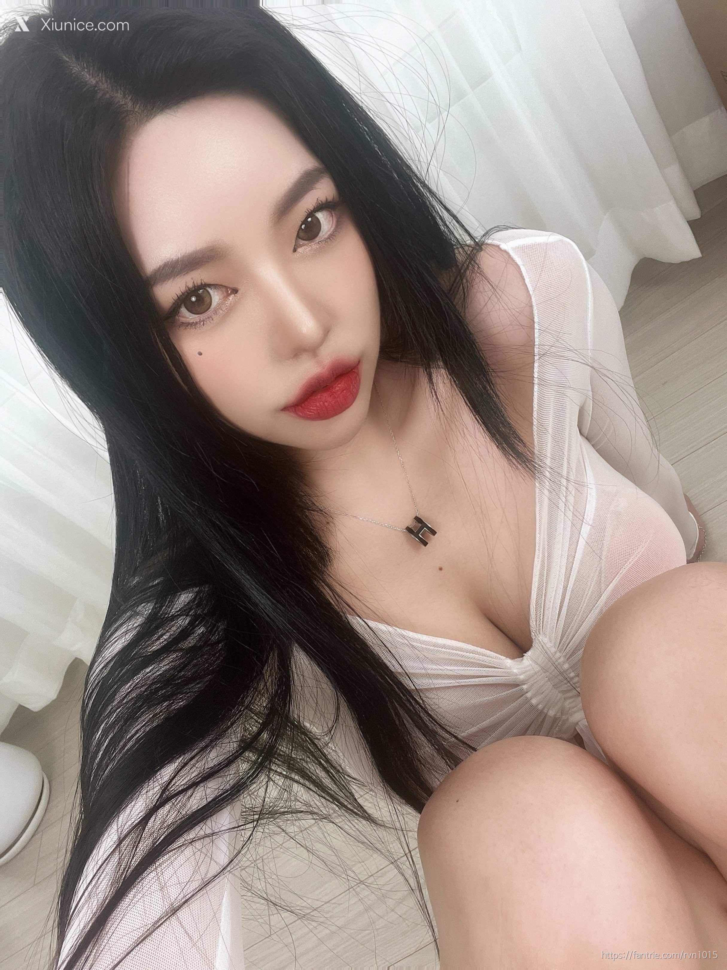 Dongeuran (동그란) Social Leak 2024 360