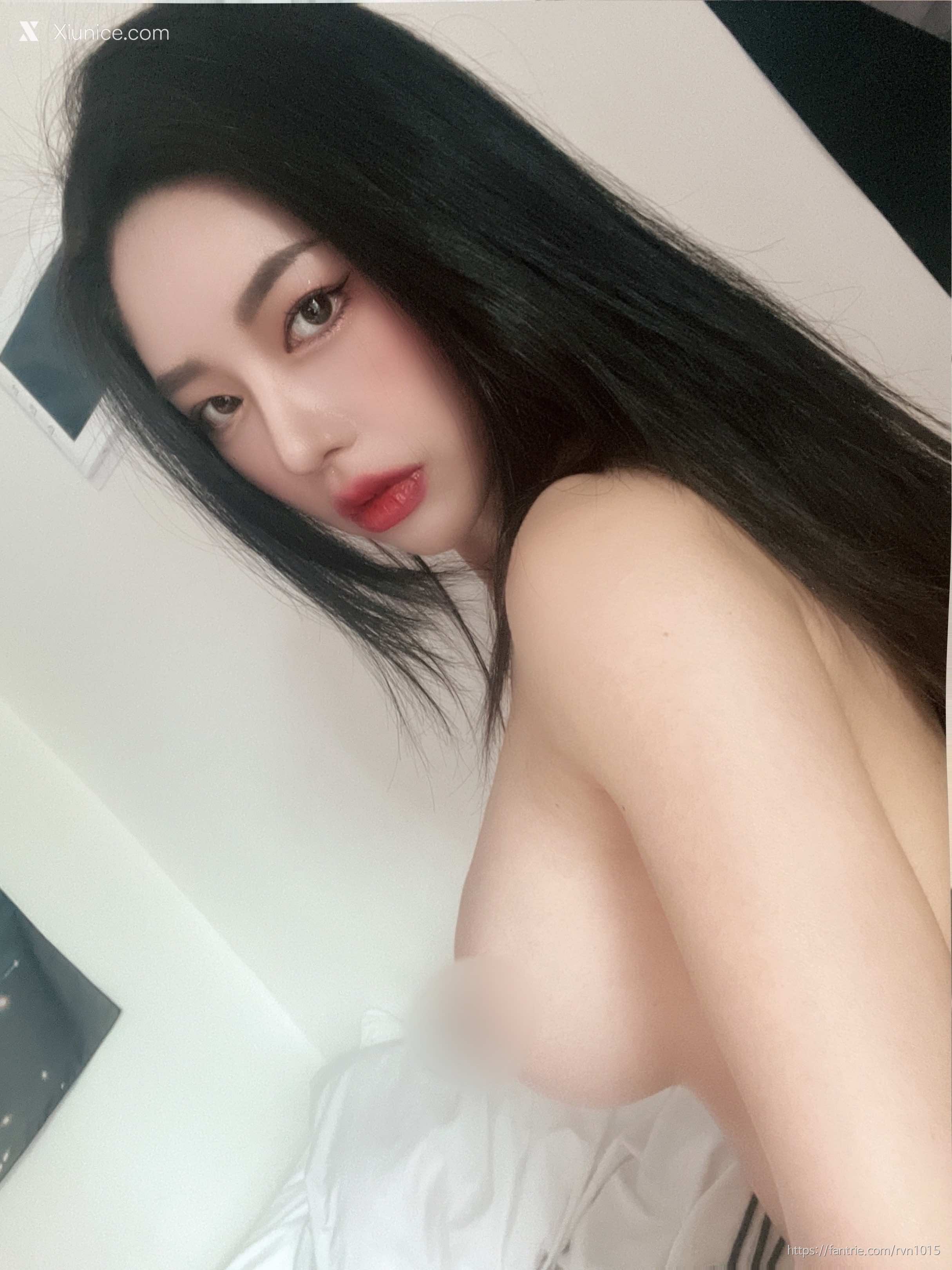 Dongeuran (동그란) Social Leak 2024 64