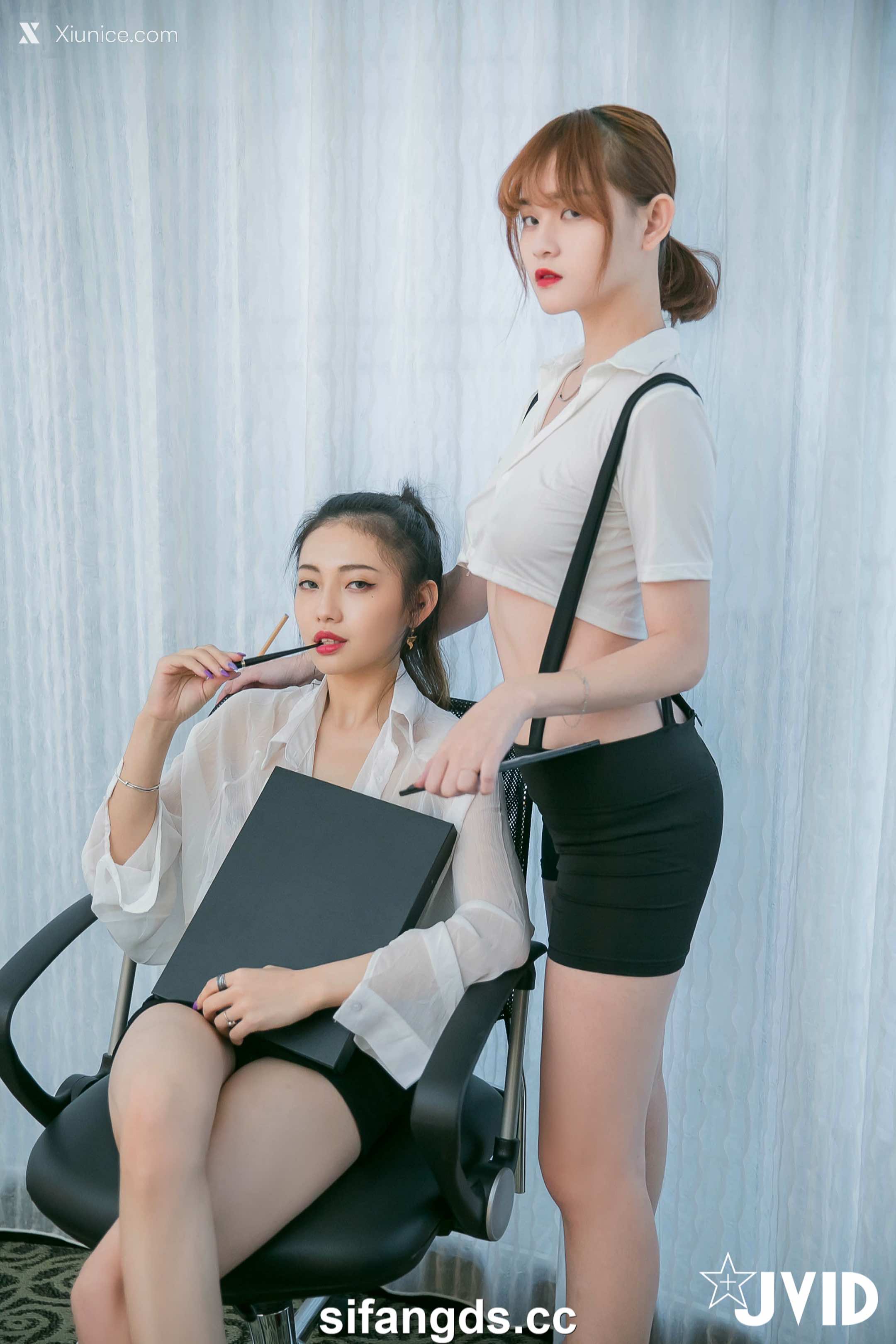JVID 夏暮光 & Li Yan (黎妍) 在老闆面前 被冷酷女上司性騷擾成俘虜的新人OL 41