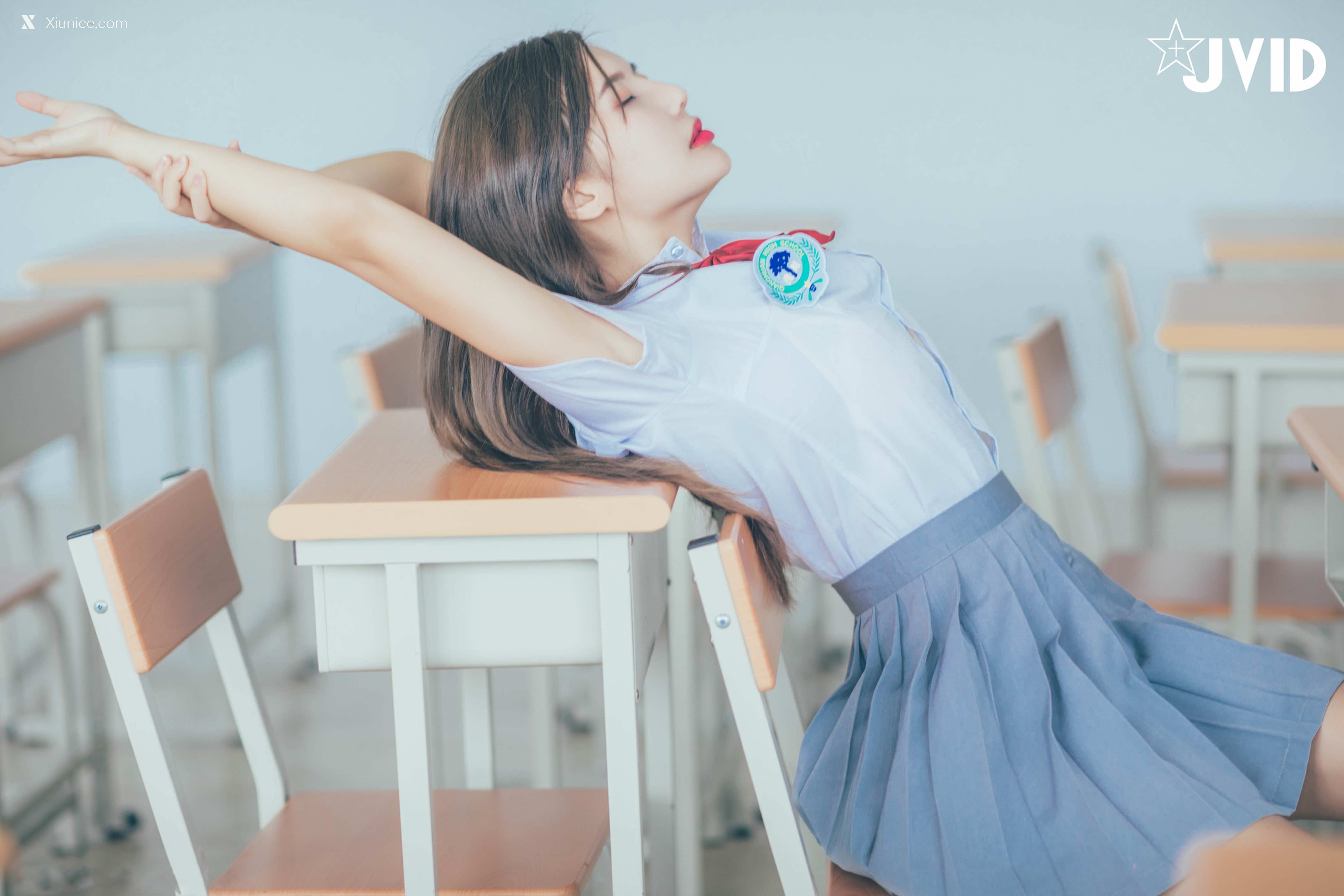 JVID 木木森 直擊教室没人 放課後特别授課，美巨乳の健康教育 全裸性感誘惑13