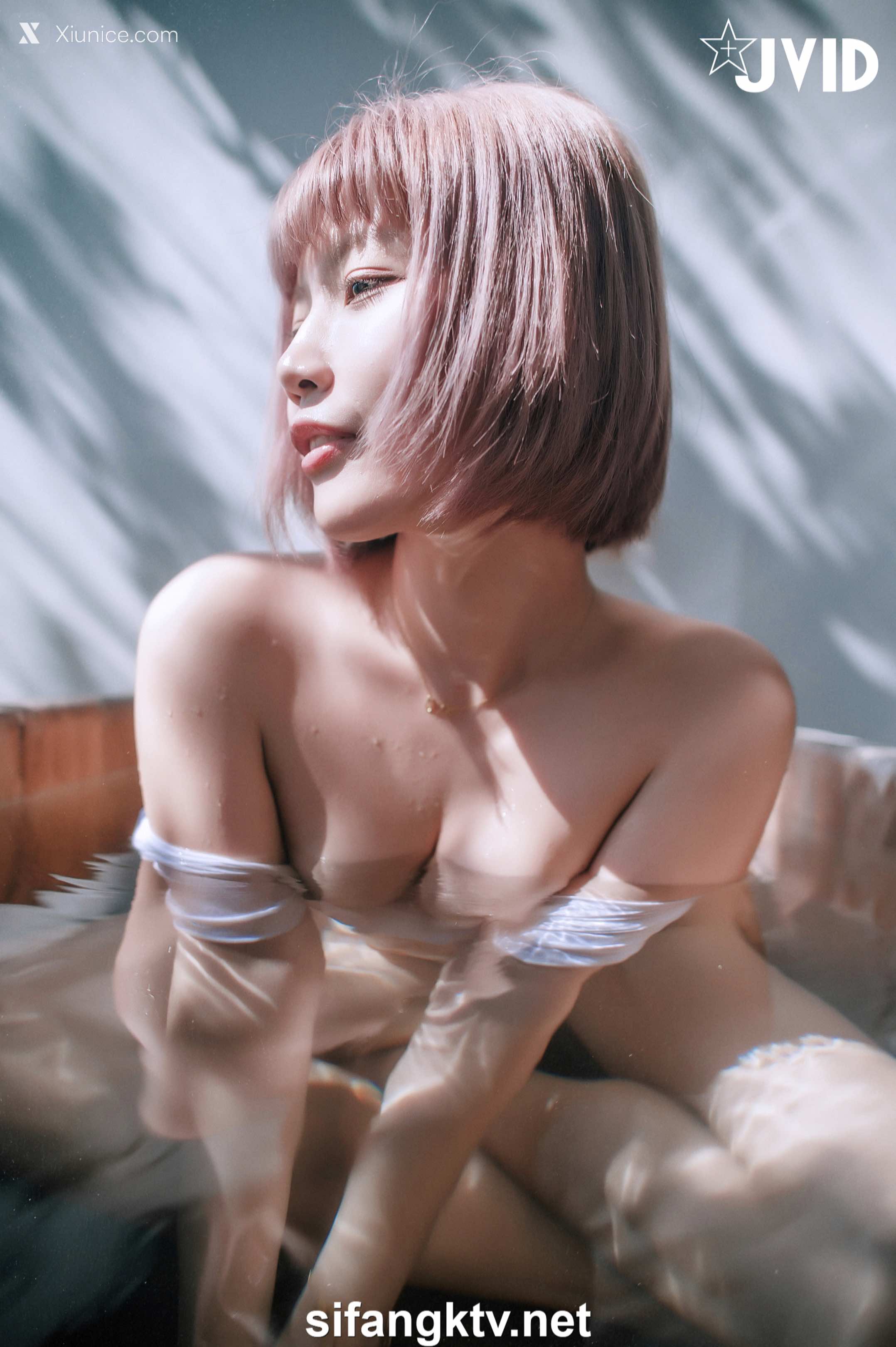 JVID 果宝宝 未曾謀面的網戀小女友果寶寶❤️－相約見面🔞濕身超魅惑🔥 144
