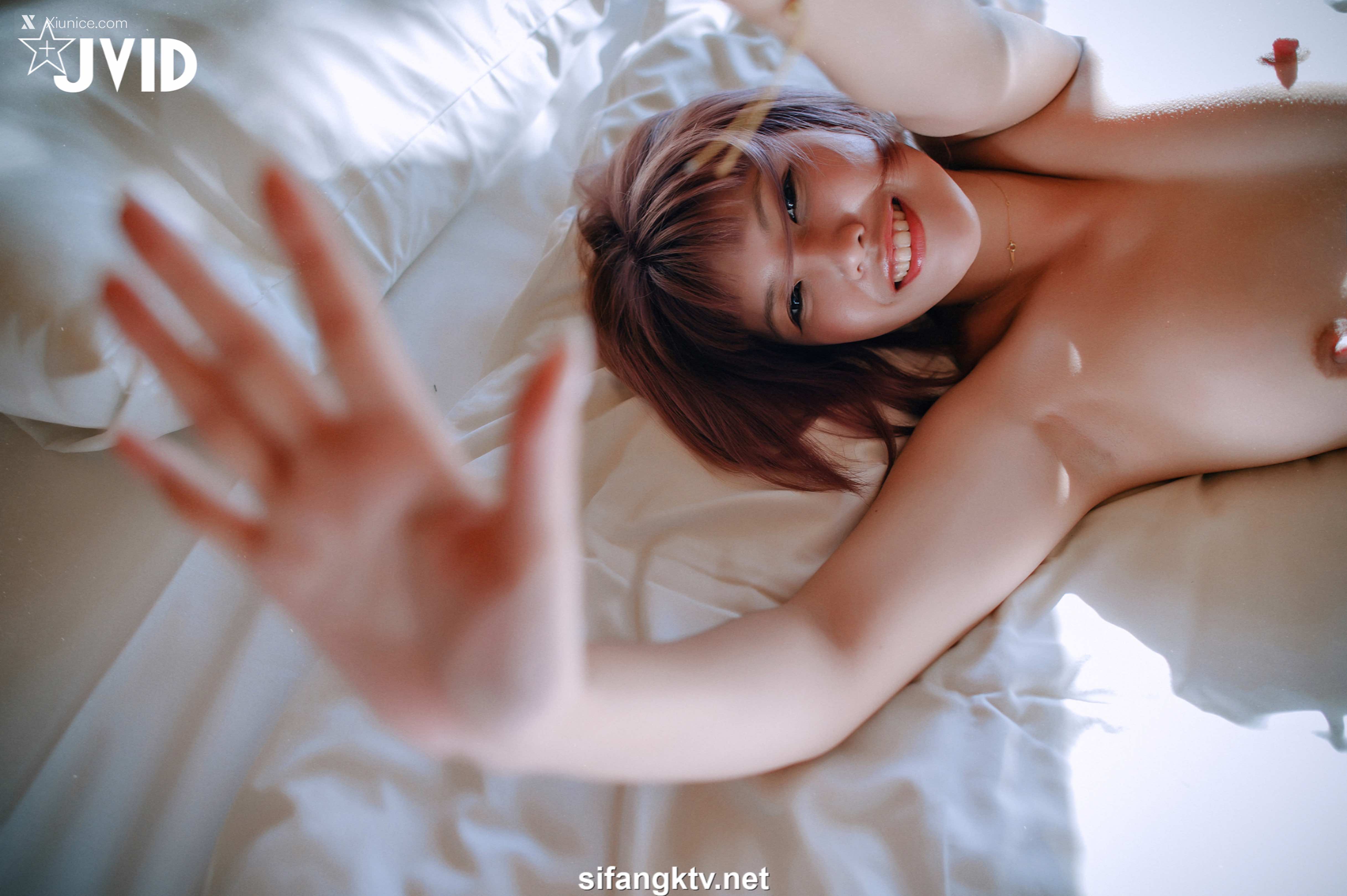 JVID 果宝宝 未曾謀面的網戀小女友果寶寶❤️－相約見面🔞濕身超魅惑🔥 9