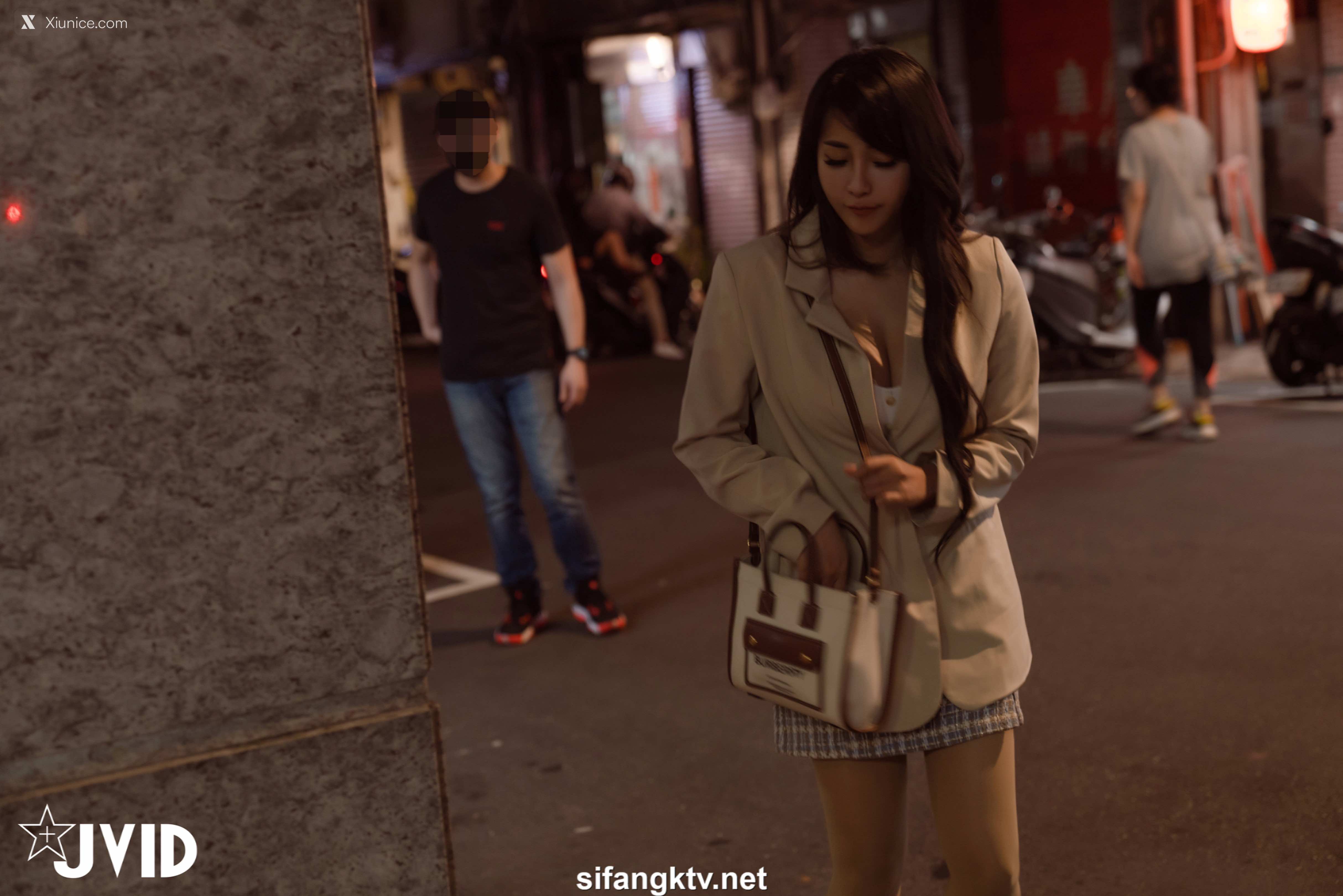 JVID Lele 樂樂 夜道を帰宅途中の巨乳妙齡女子《樂 樂》 144