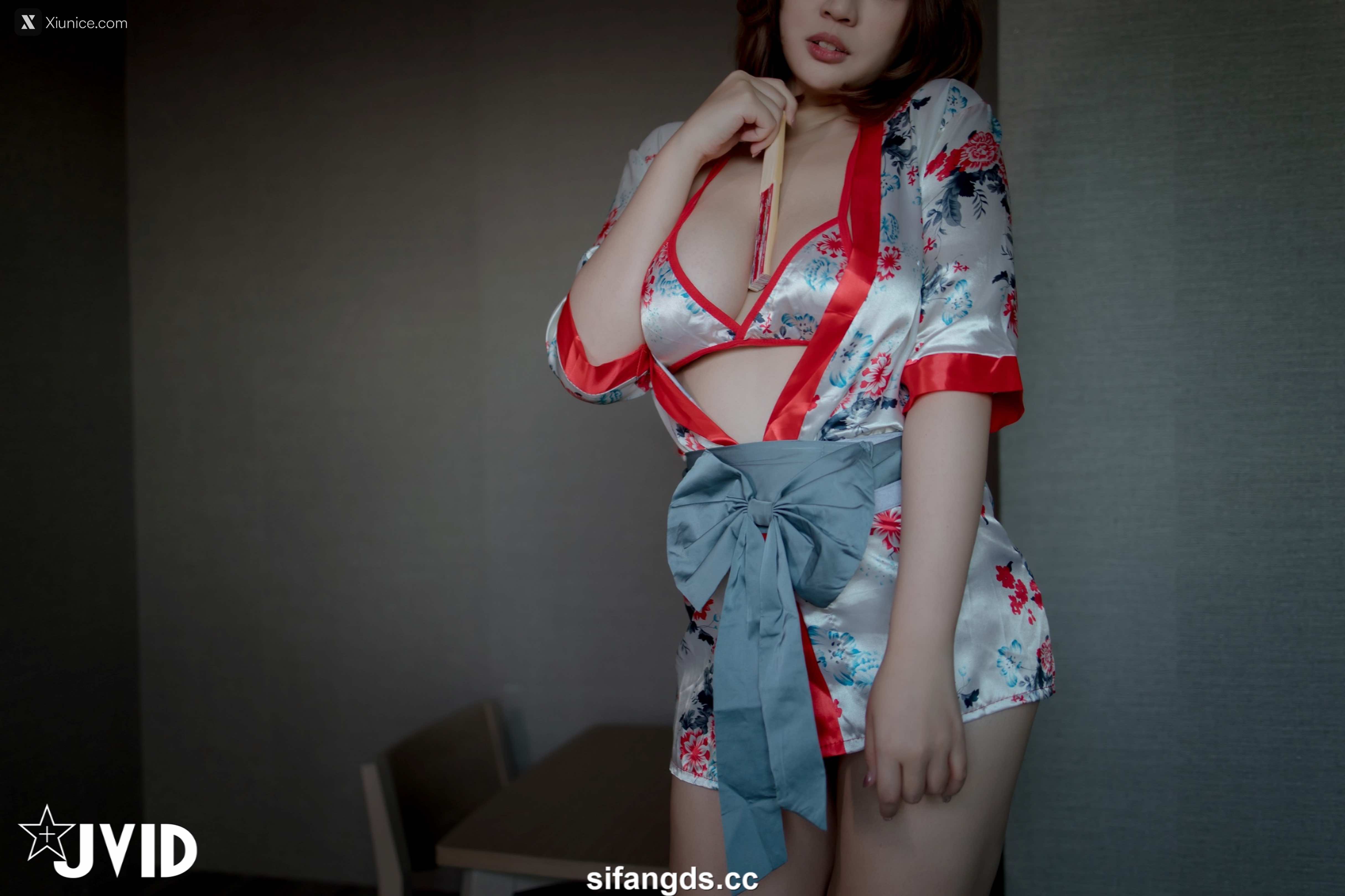 JVID Ruru茹茹 巨乳吃播主拍攝遇到瘋狂粉絲迷暈綁架 34