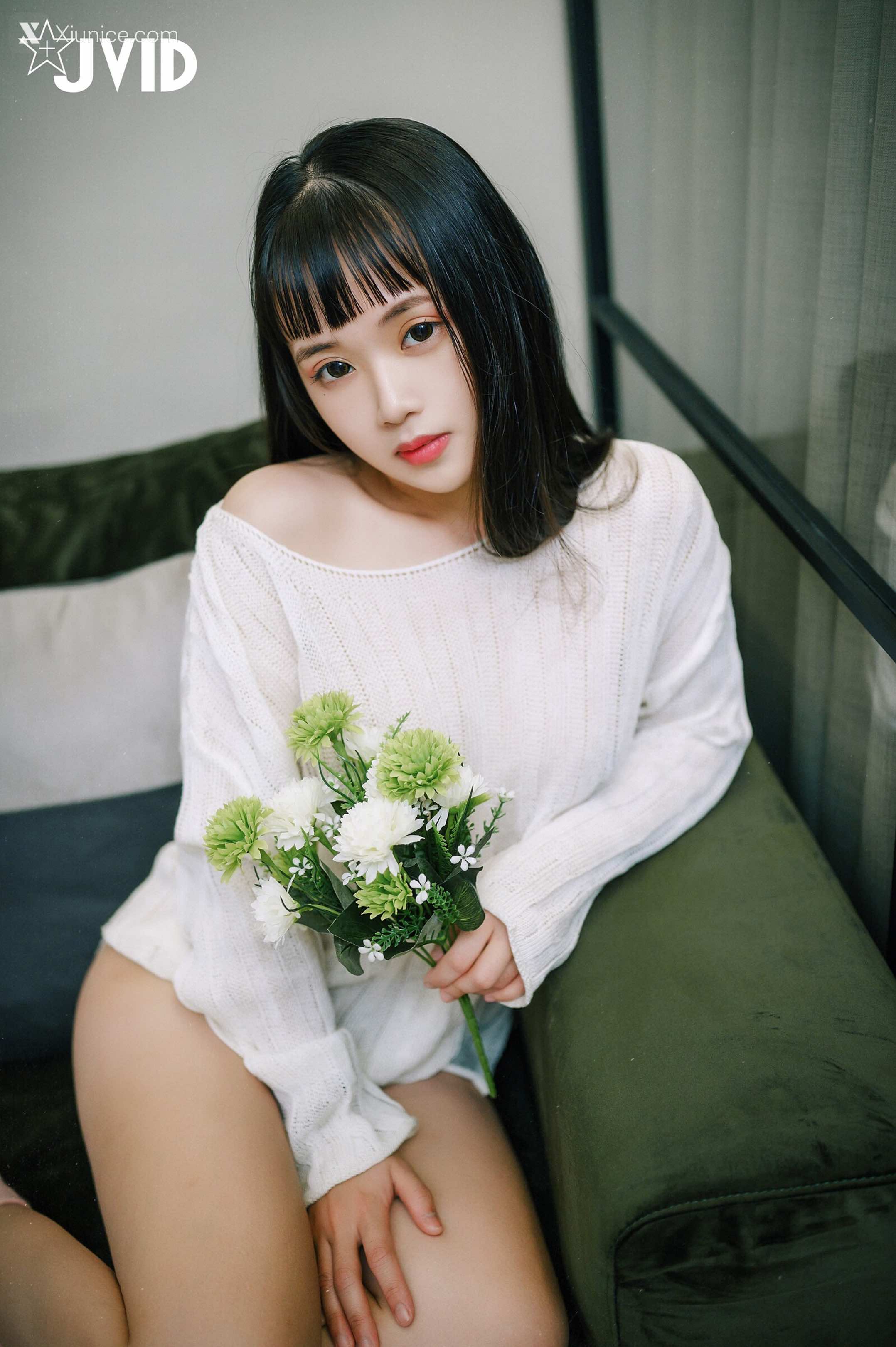 叶思敏 & 加加喵 Jamie 18才的姉妹，探索彼此的身體，勾引修電視的大哥哥 13