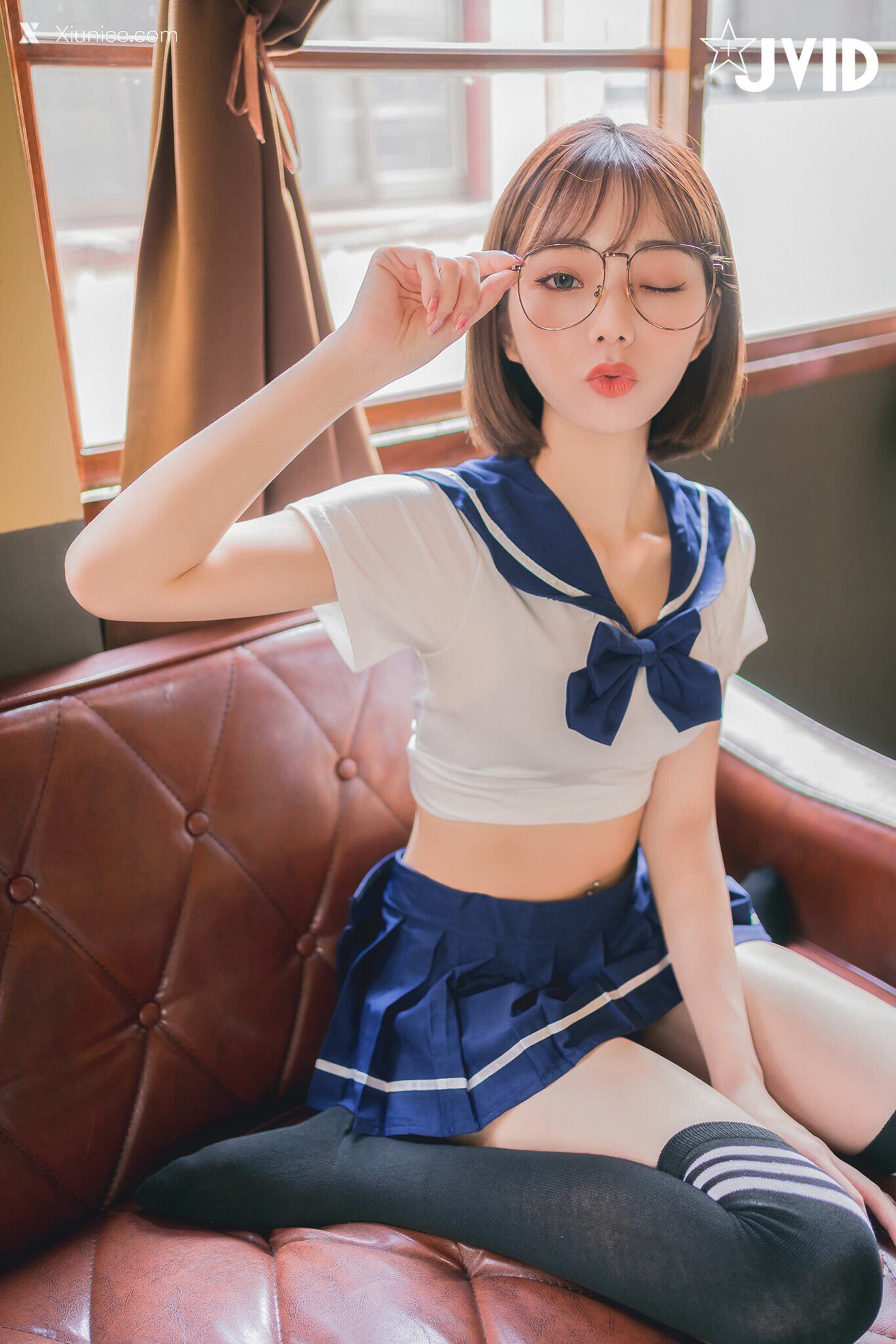 啾啾 性感高校生啾啾～濕身死庫水！ 36
