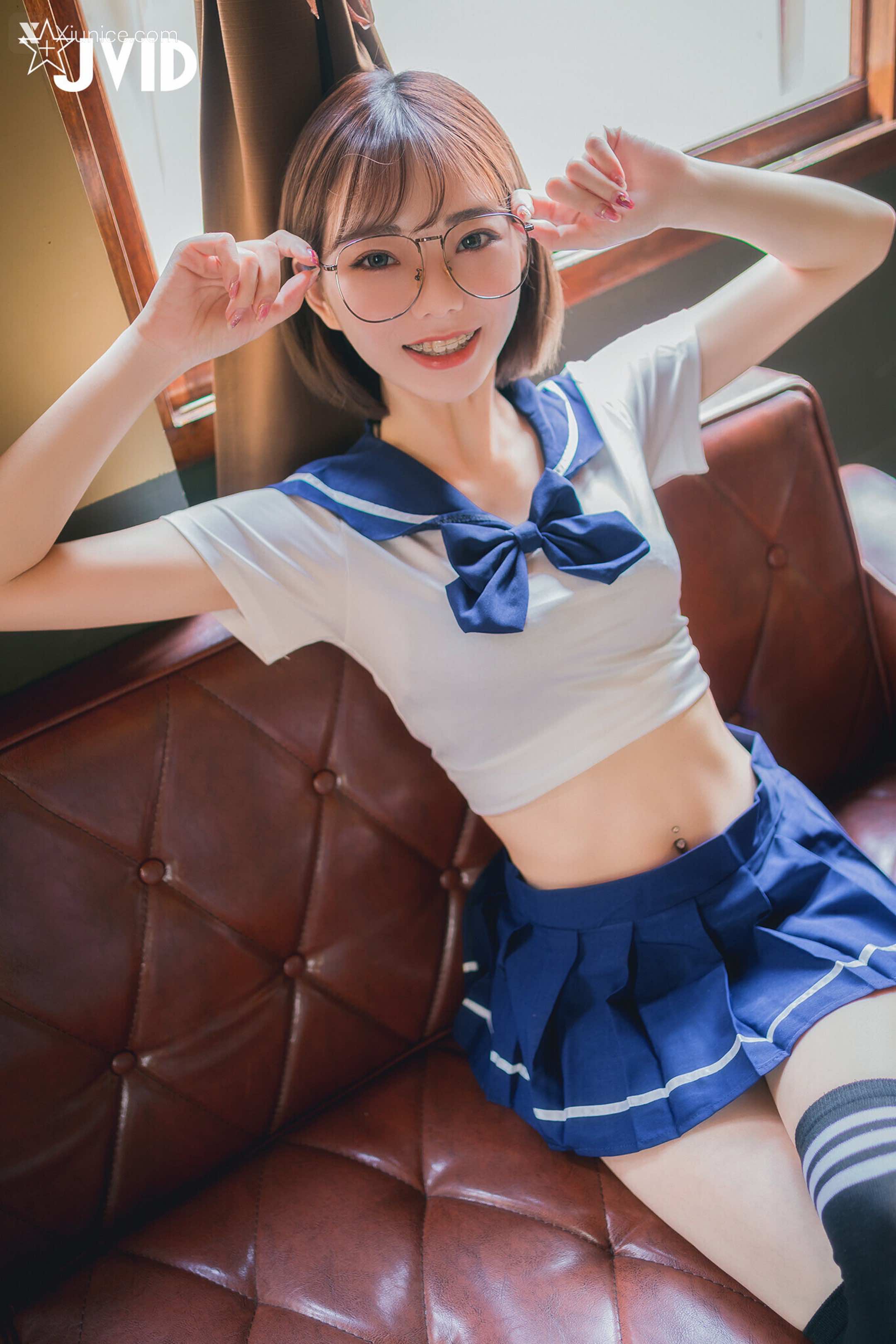 啾啾 性感高校生啾啾～濕身死庫水！ 39