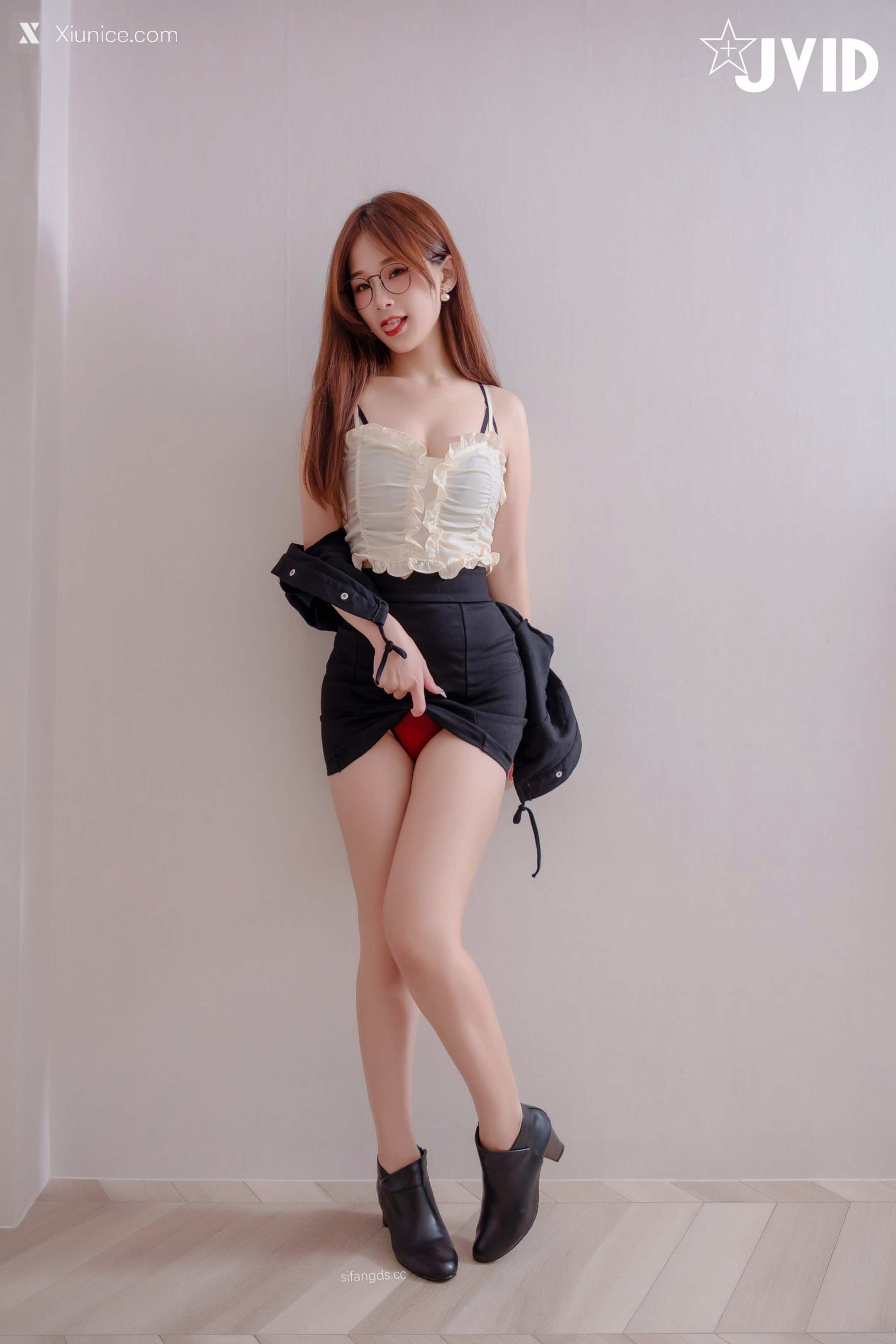 婕咪 Juice 美乳癡女英文老師juice婕咪 鮑魚都快被小豪同學玩壞了 284