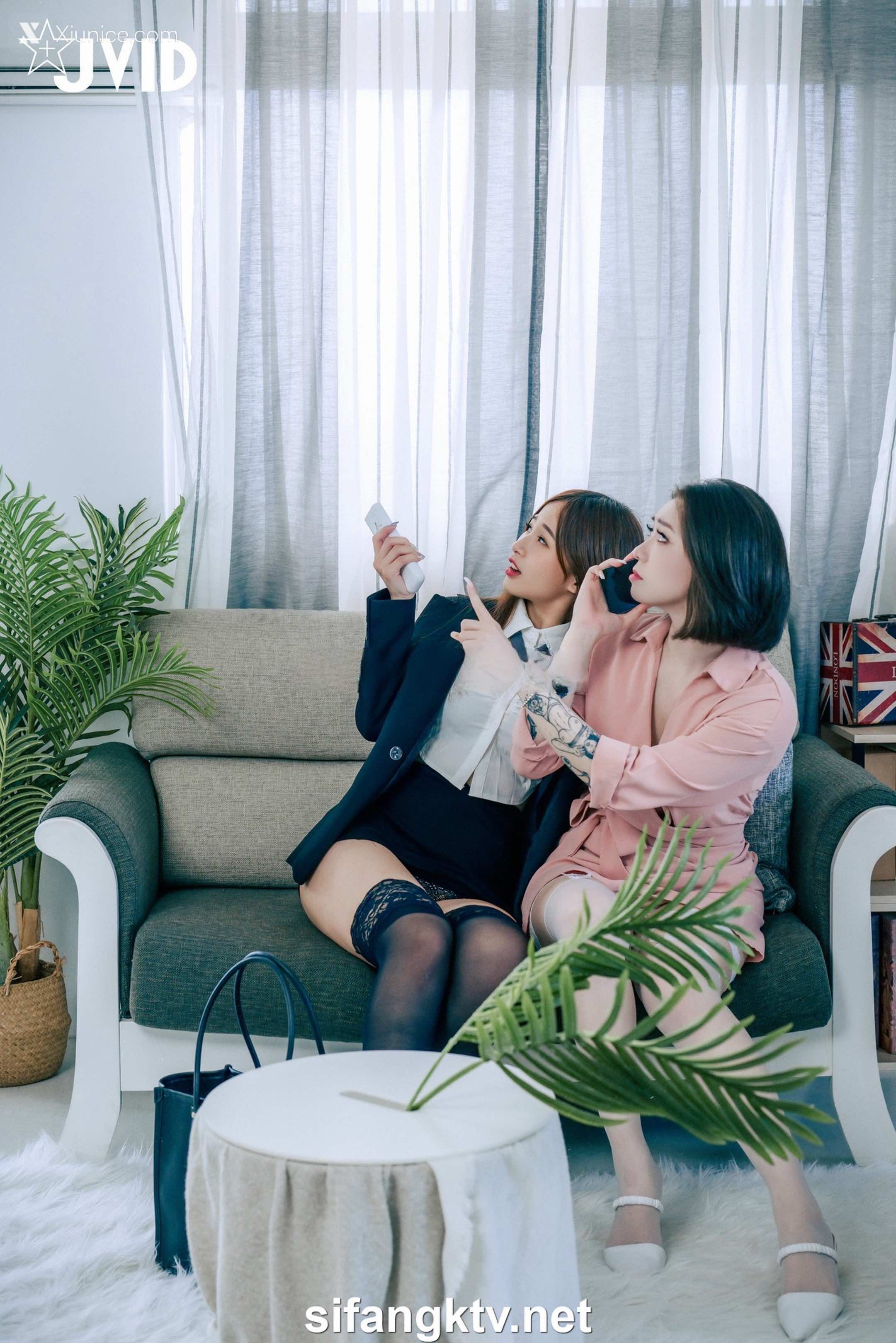 婕咪 Juice & 雅捷 飢渴姊妹雅捷 X 婕咪用時間停止器侵犯維修工人 沒榨乾是不會停的 37