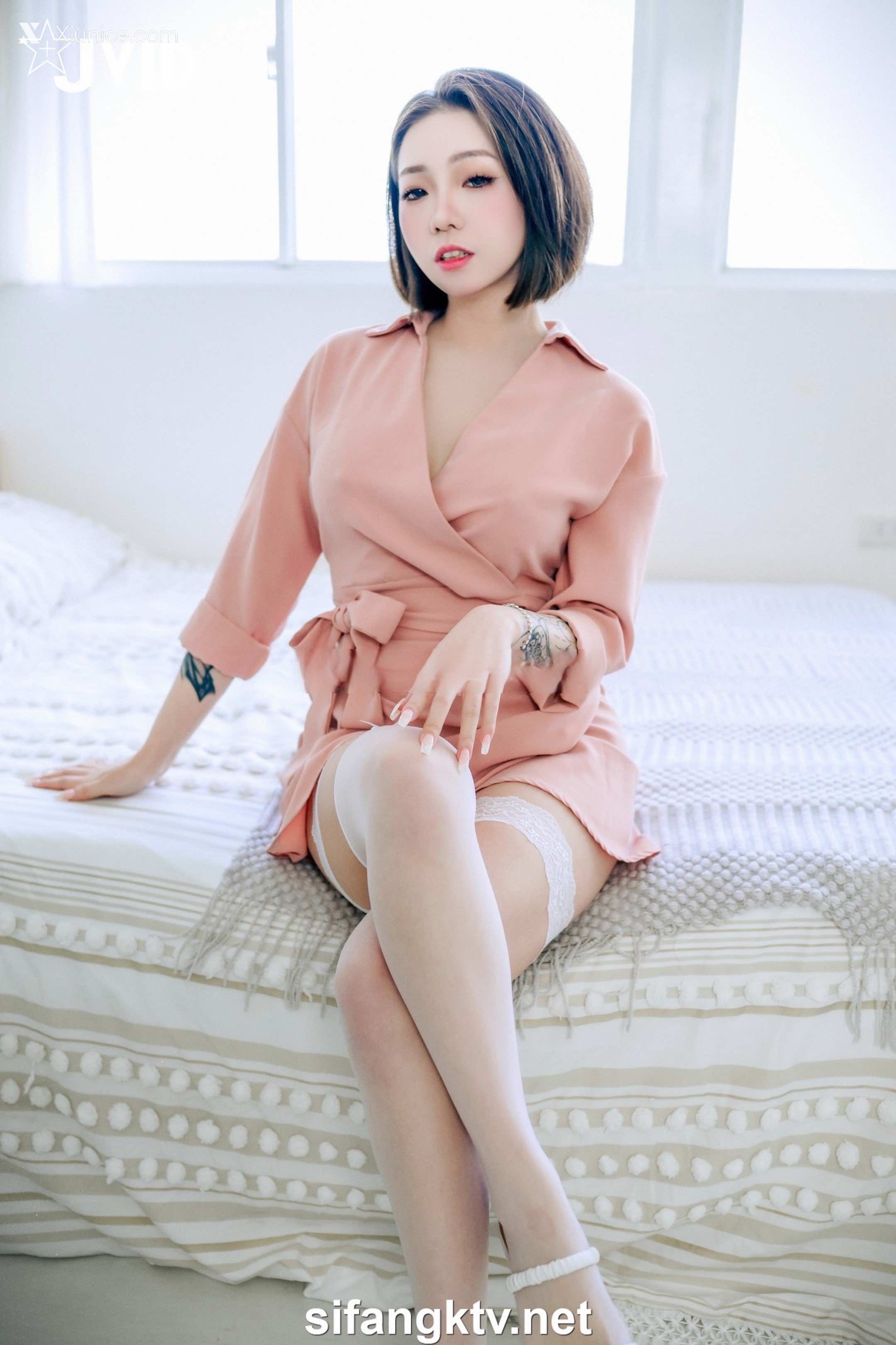 婕咪 Juice & 雅捷 飢渴姊妹雅捷 X 婕咪用時間停止器侵犯維修工人 沒榨乾是不會停的 87