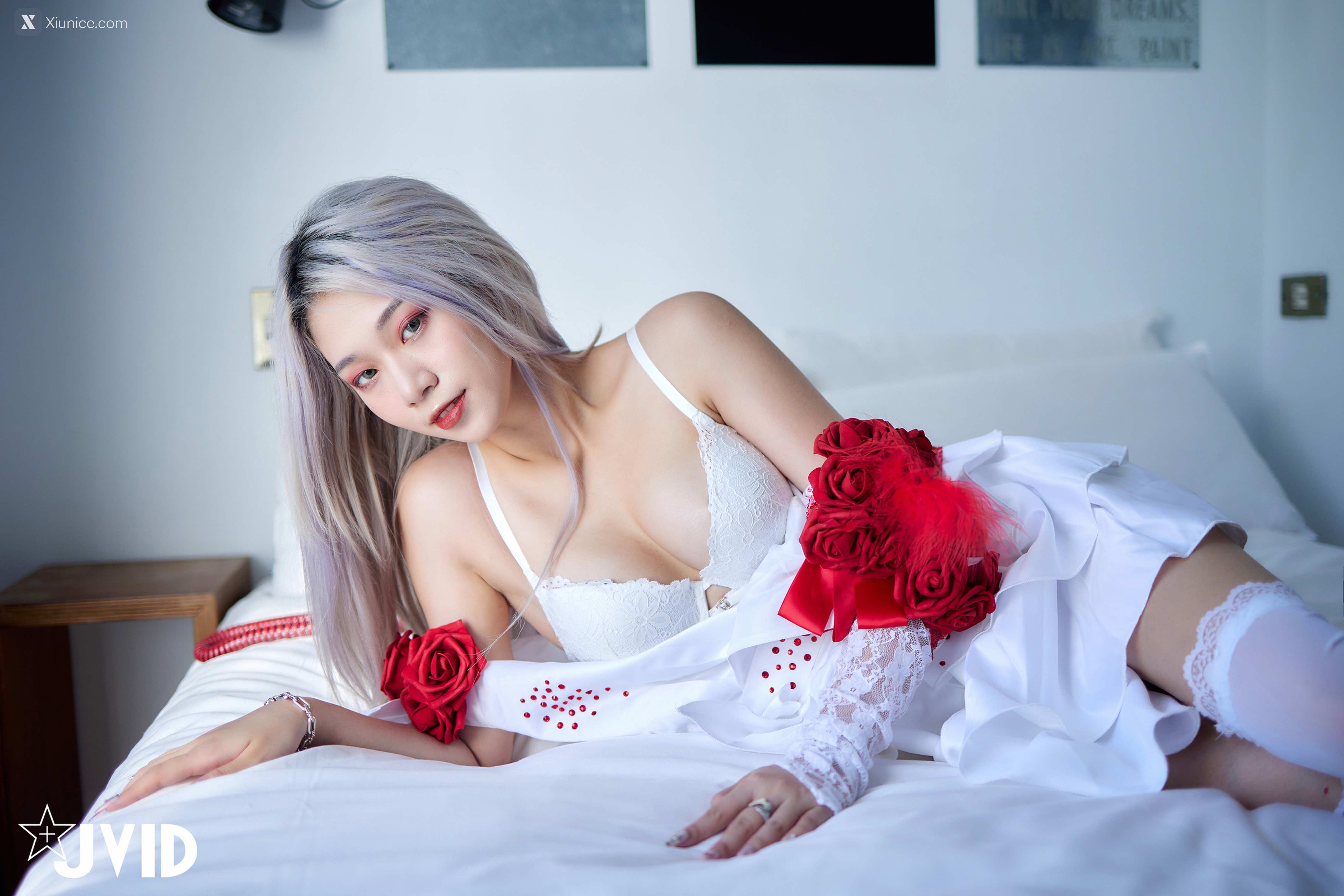 Verna 「萬聖節鬼魅之月」第五人格調香師Verna性感解密 隱藏版影片 94