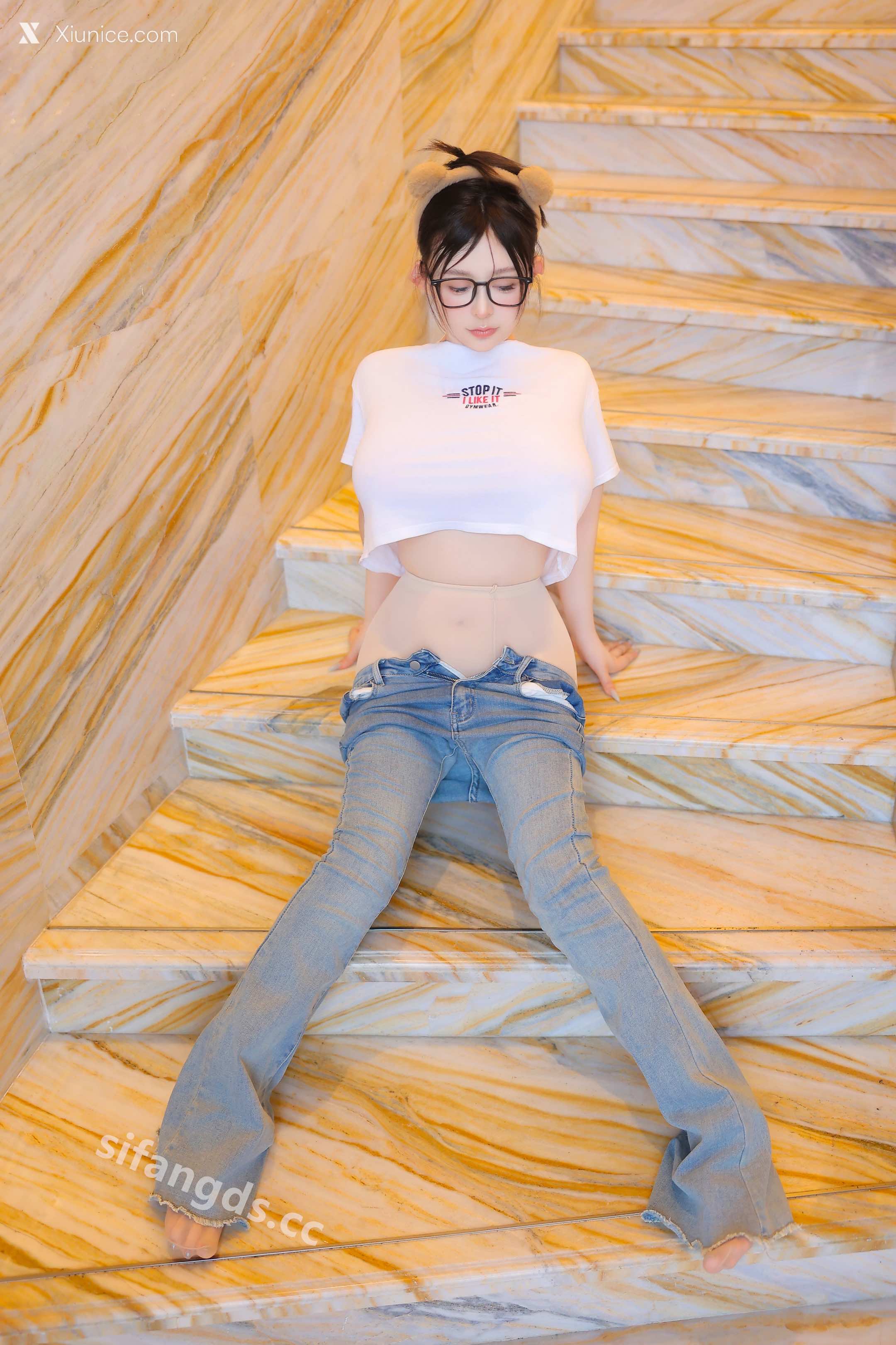 娜娜子 童顏巨乳 大尺度高價作品 奶子超棒 24