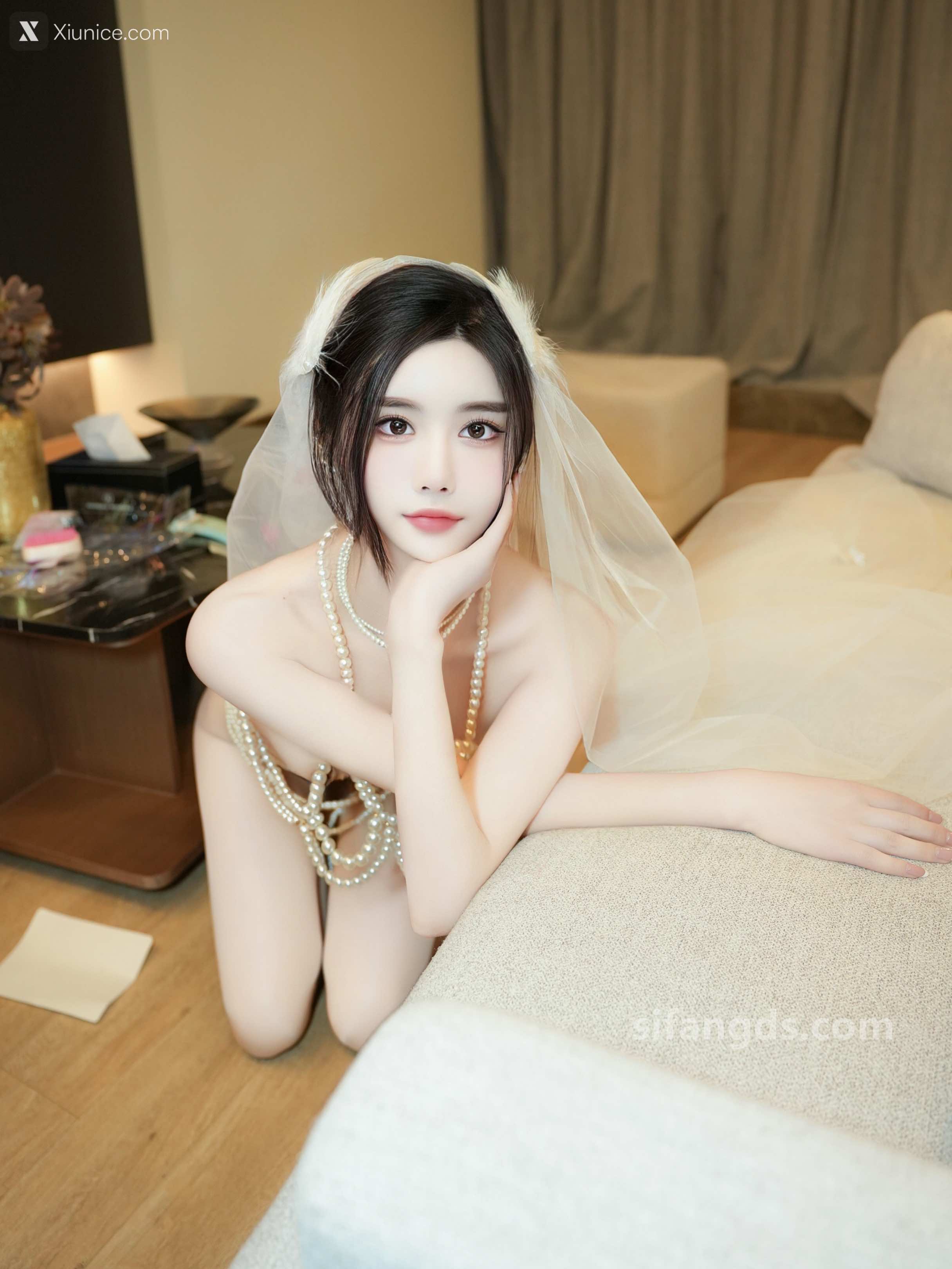 晚苏susu R18 秀人网模特 洁白婚纱 80