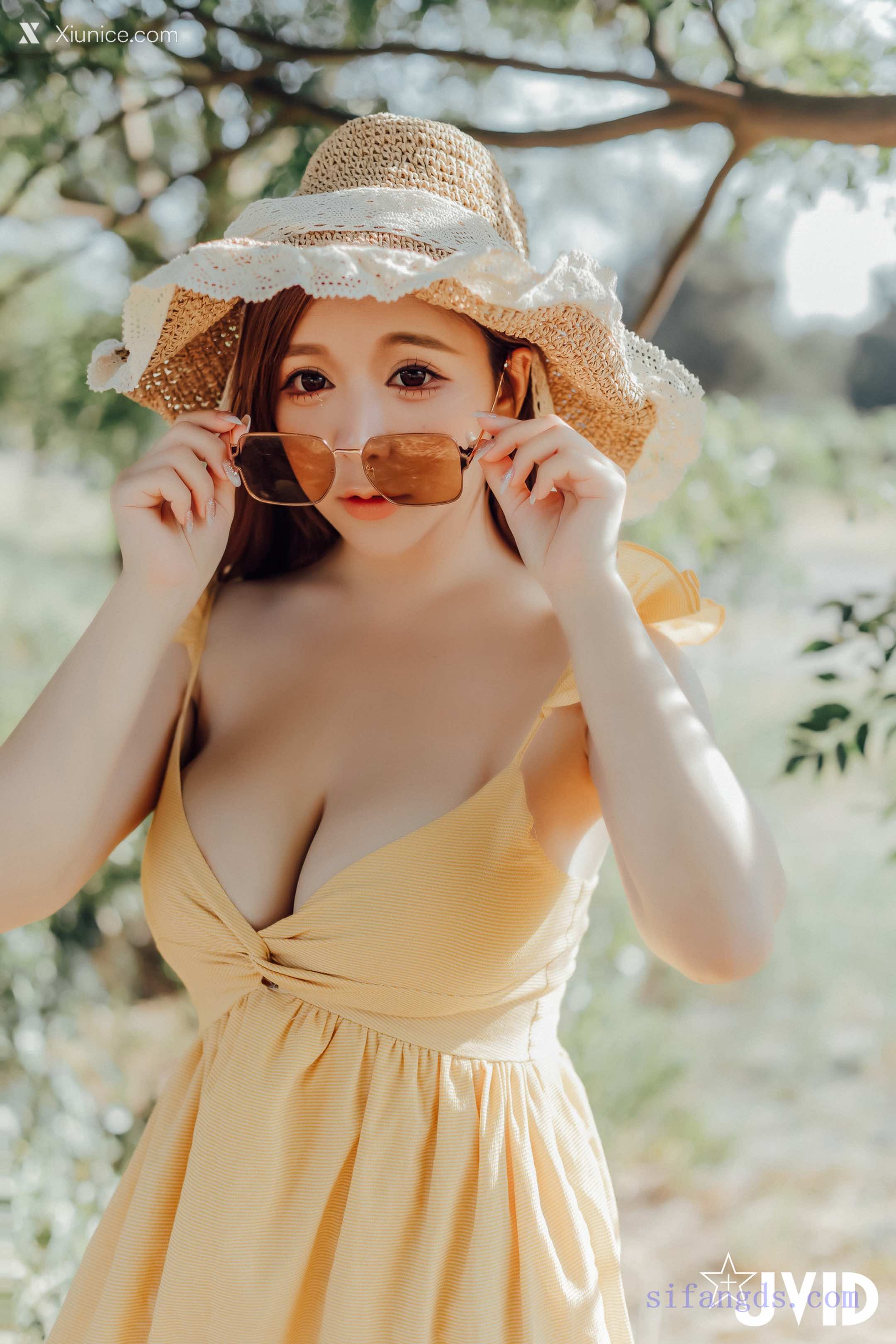 本壘奈 我與本壘奈在車內劇烈搖晃體驗極致快感!!!!! 55