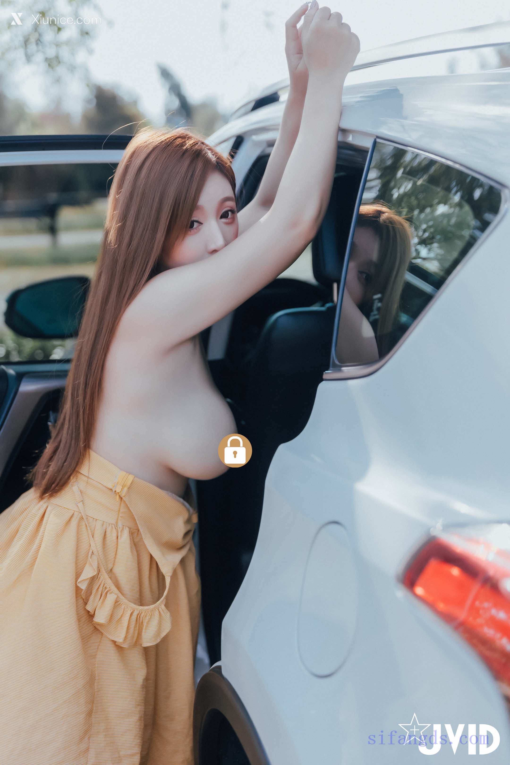 本壘奈 我與本壘奈在車內劇烈搖晃體驗極致快感!!!!! 73