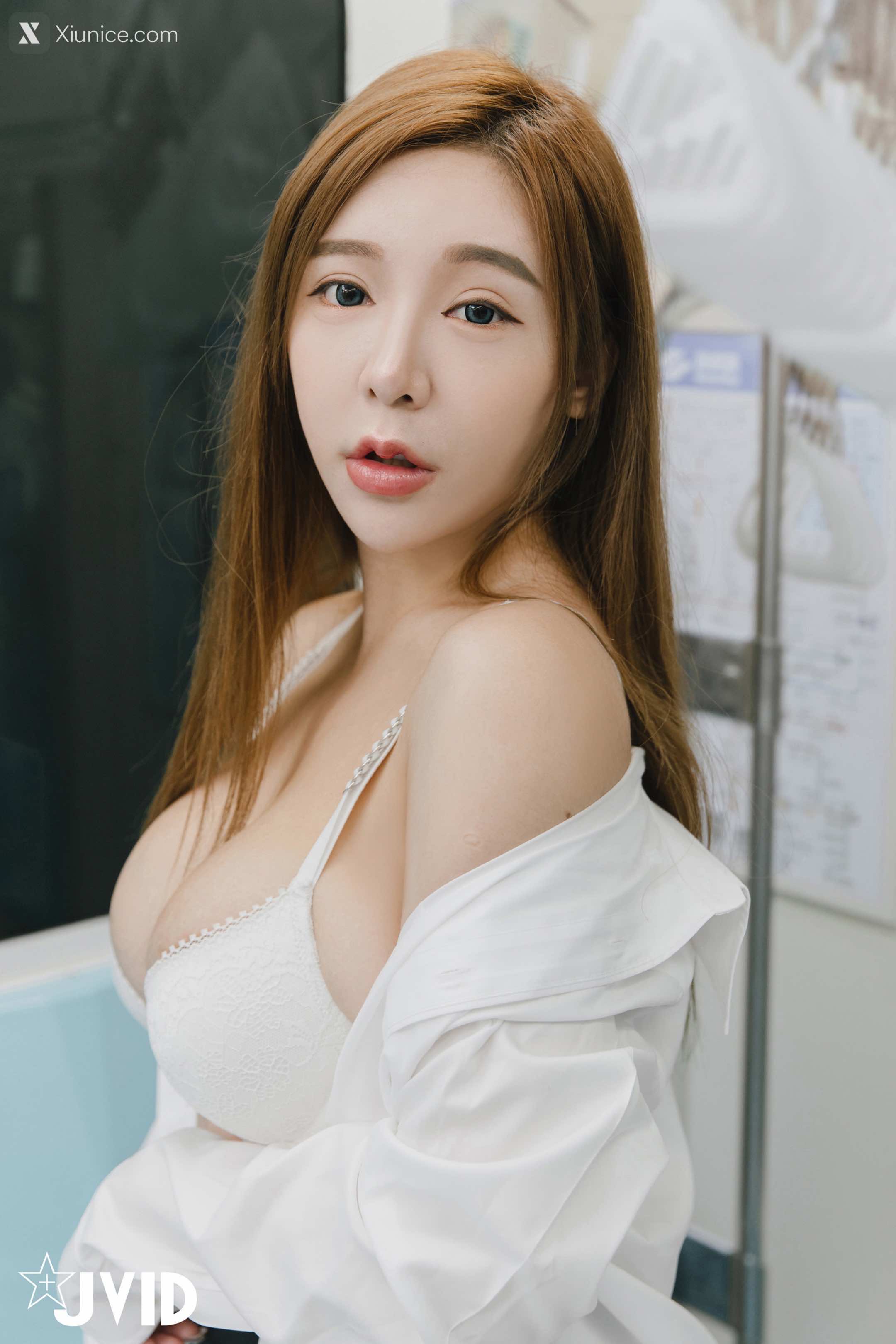 本壘奈 捷運巧遇爆乳學生妹本壘奈 113