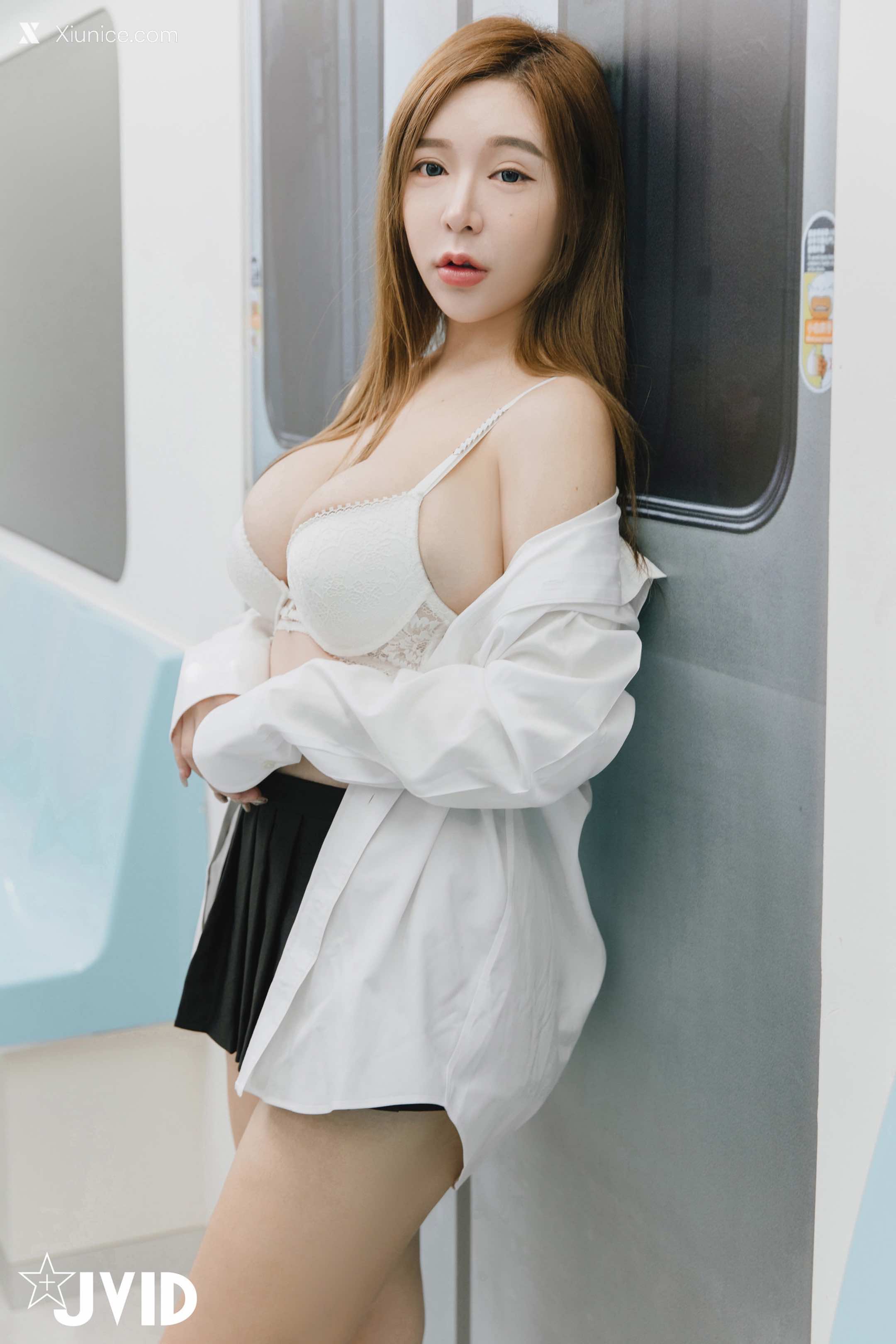 本壘奈 捷運巧遇爆乳學生妹本壘奈 49