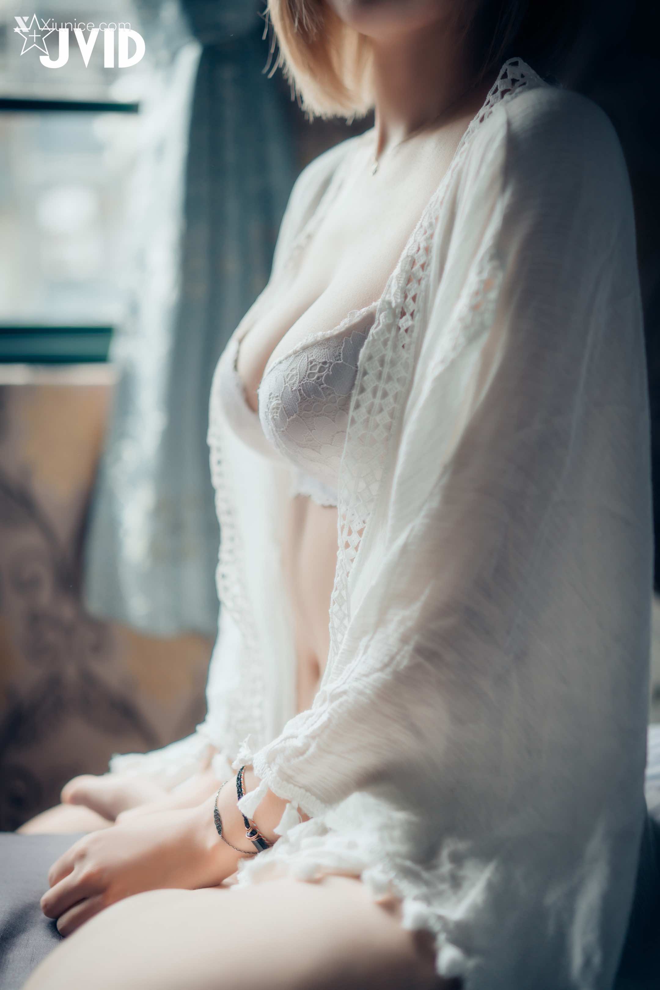果寶寶 與巨乳女友果寶寶開房間的全裸無碼寫真 7