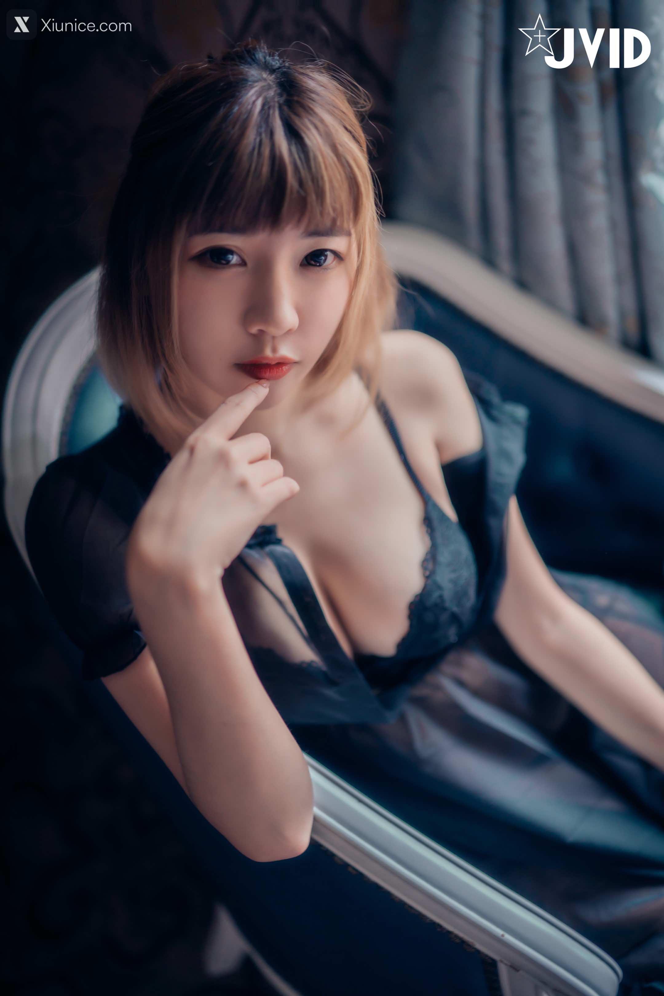 果寶寶 與巨乳女友果寶寶開房間的全裸無碼寫真 82