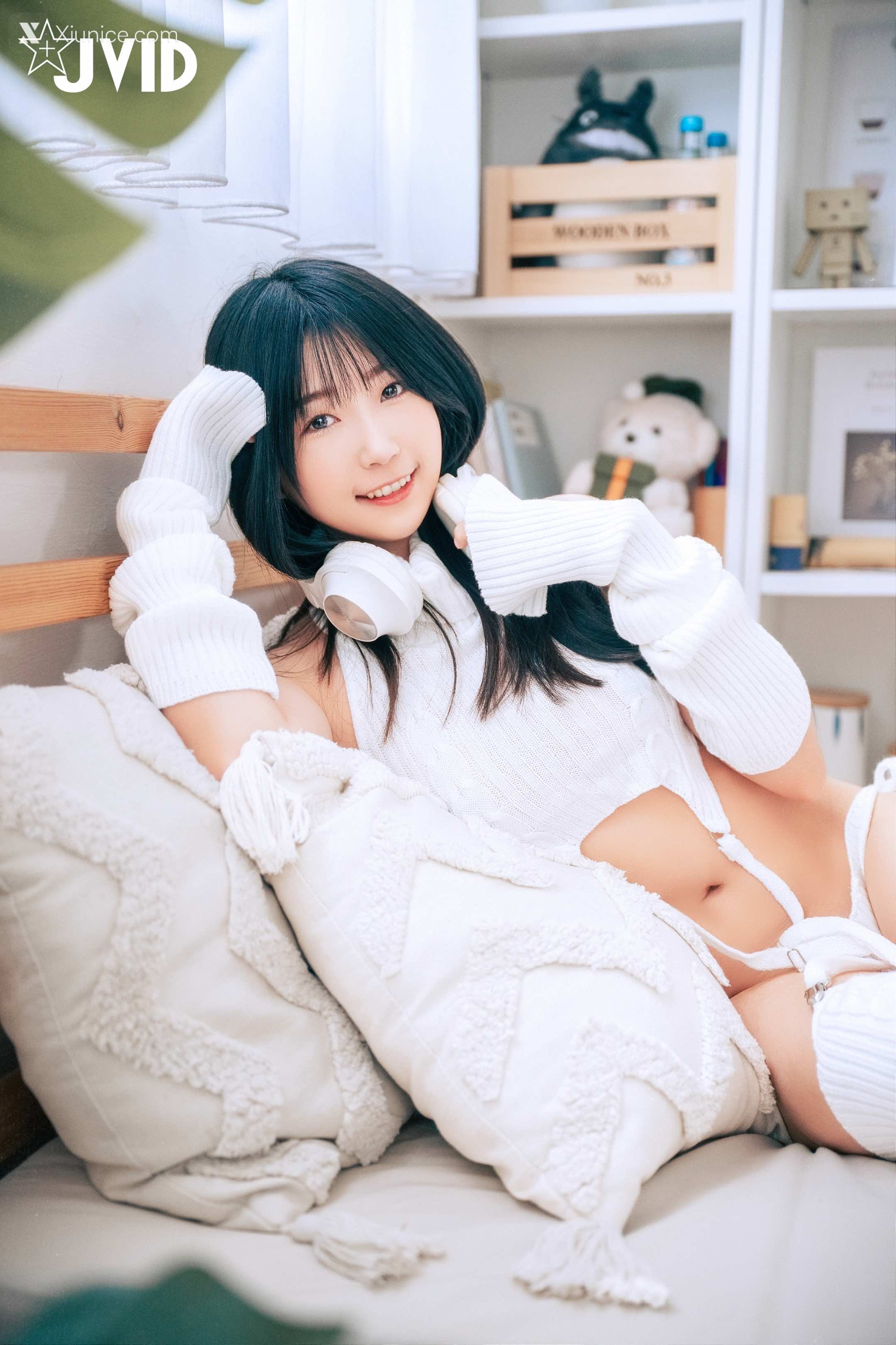 肉包Mini 沈迷色色の可愛女友－肉包😈性欲高漲🔥發情自慰色誘男友🔞近距離特寫美鮑🦪 84