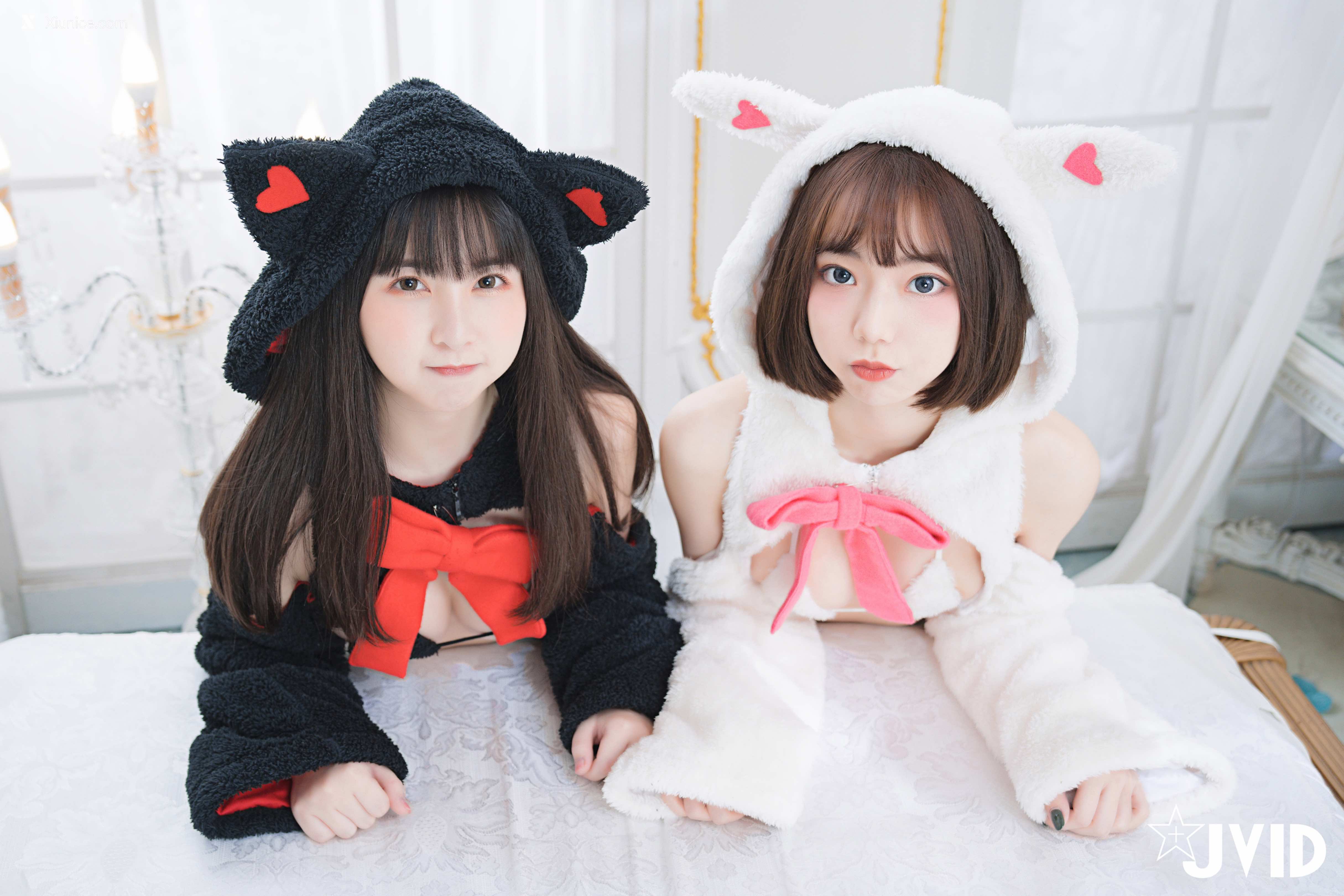 胎尼 & 啾啾 【私訊有好康活動】雙寵萌系女友💕情色貓咪Tiny🐱純欲小兔啾啾🐰「主人你要選哪一個？」 53