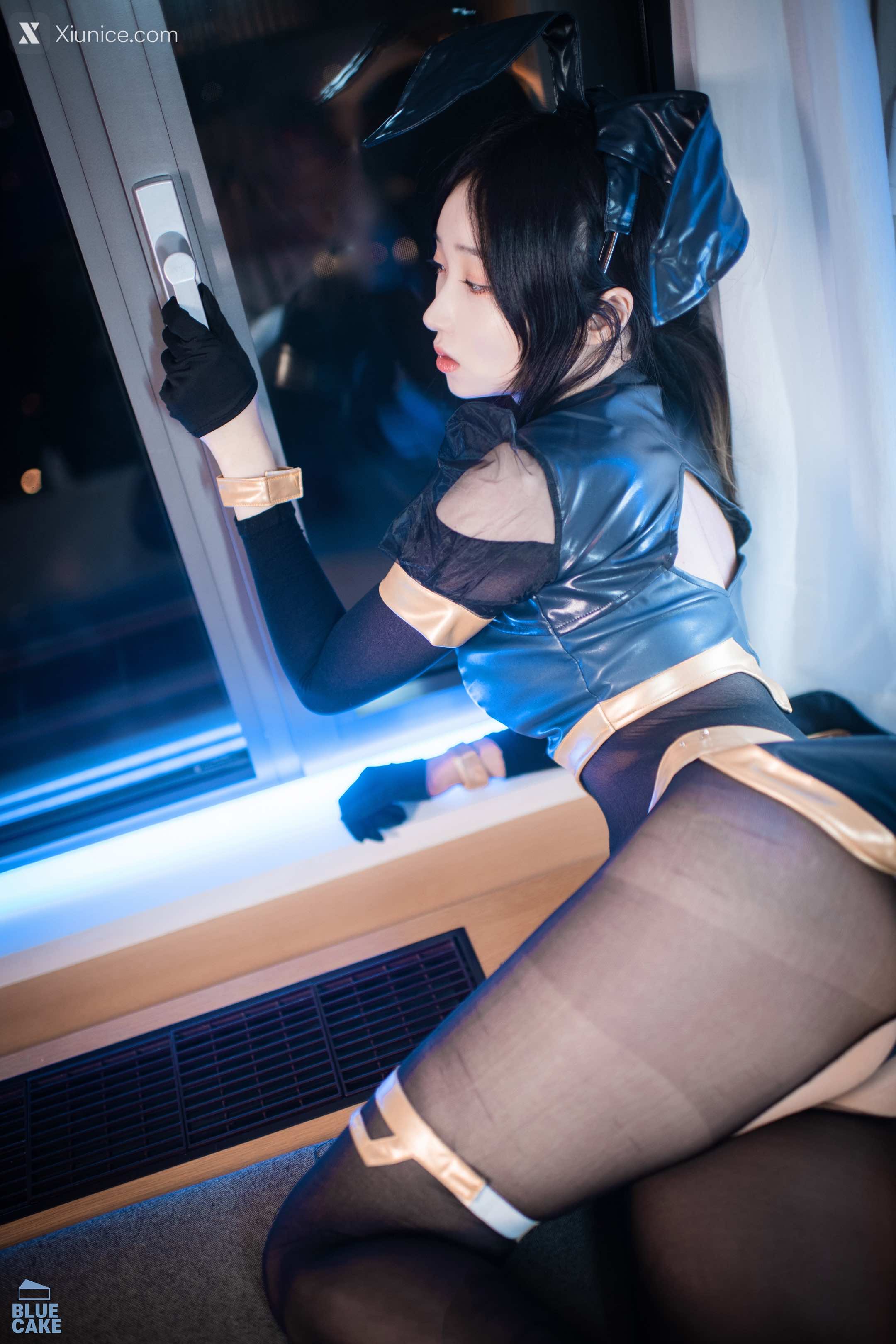 BLUECAKE Bambi (밤비) Camille Code Name BUNNY 9