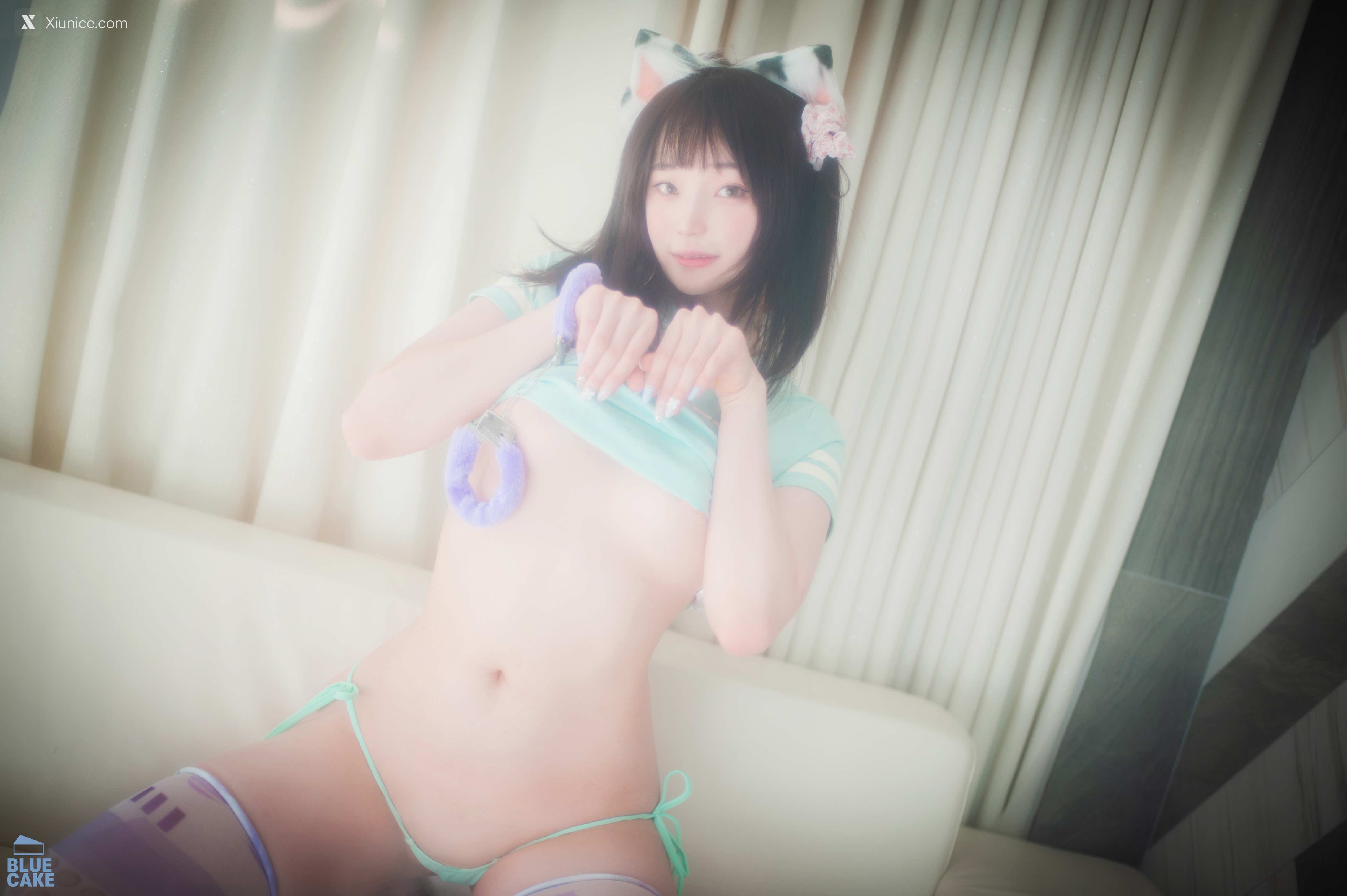 BLUECAKE Bambi (밤비) Naughty Cats Pink & Mint RED 119