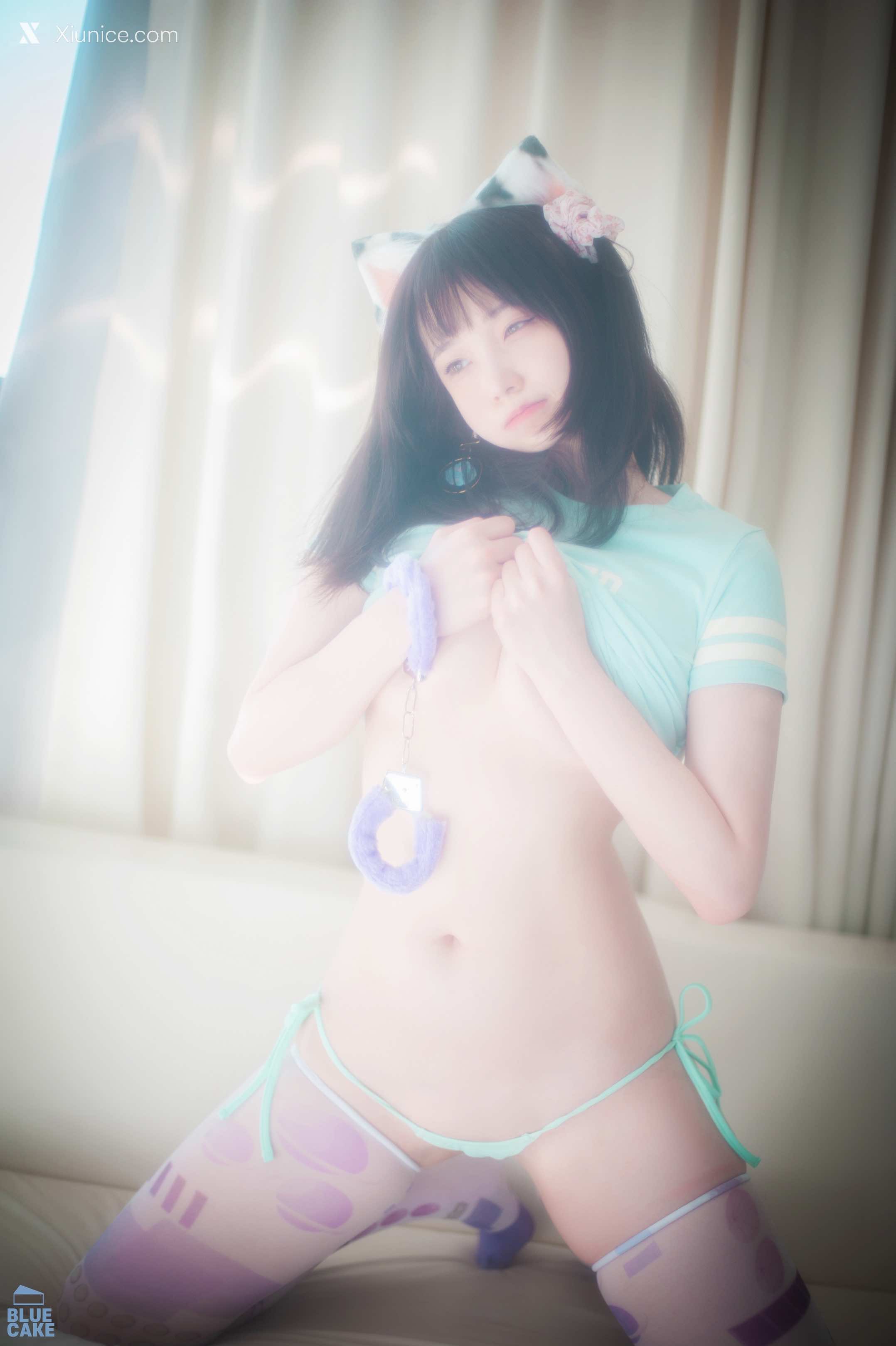 BLUECAKE Bambi (밤비) Naughty Cats Pink & Mint RED 125