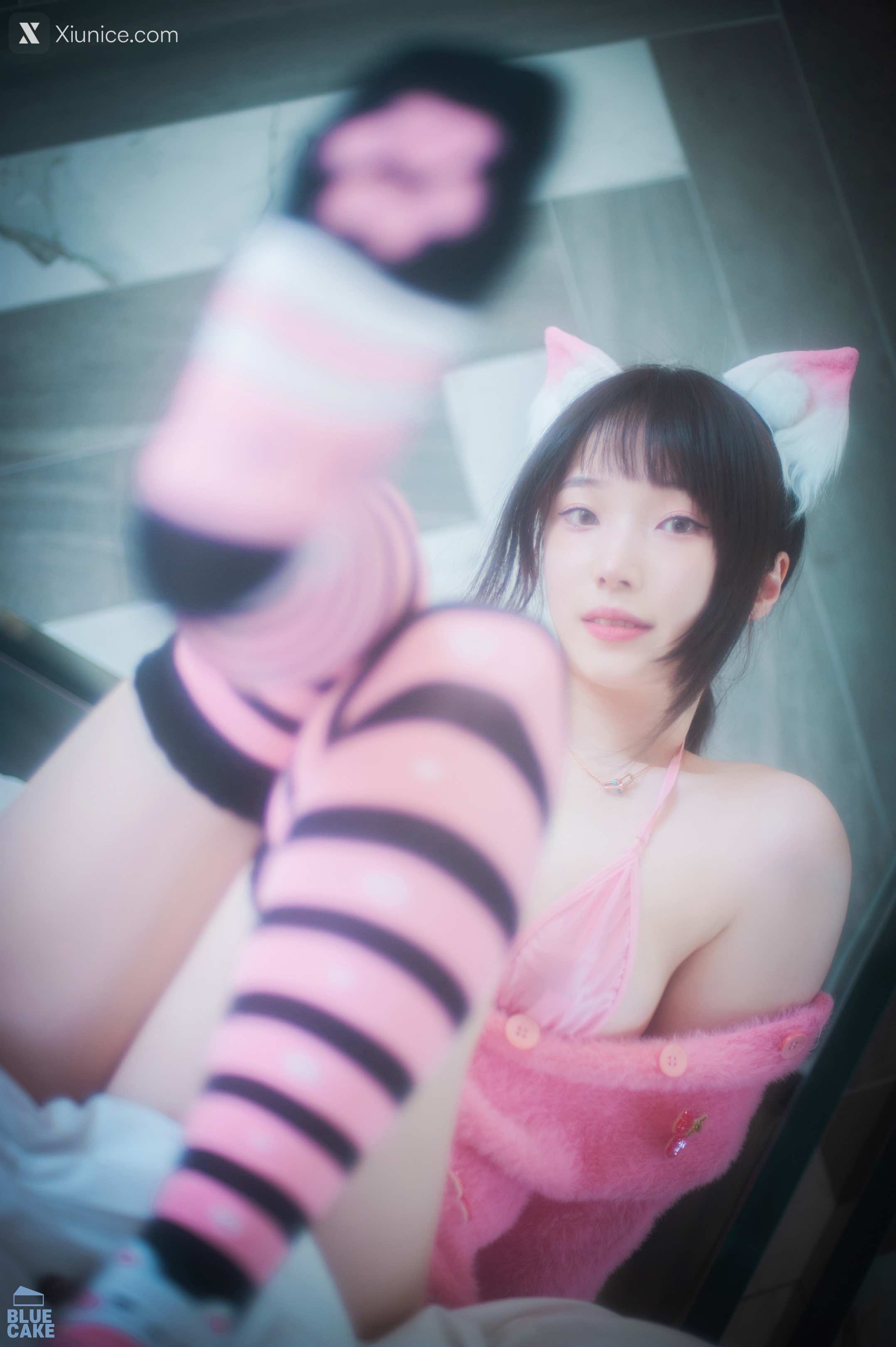 BLUECAKE Bambi (밤비) Naughty Cats Pink & Mint RED 15