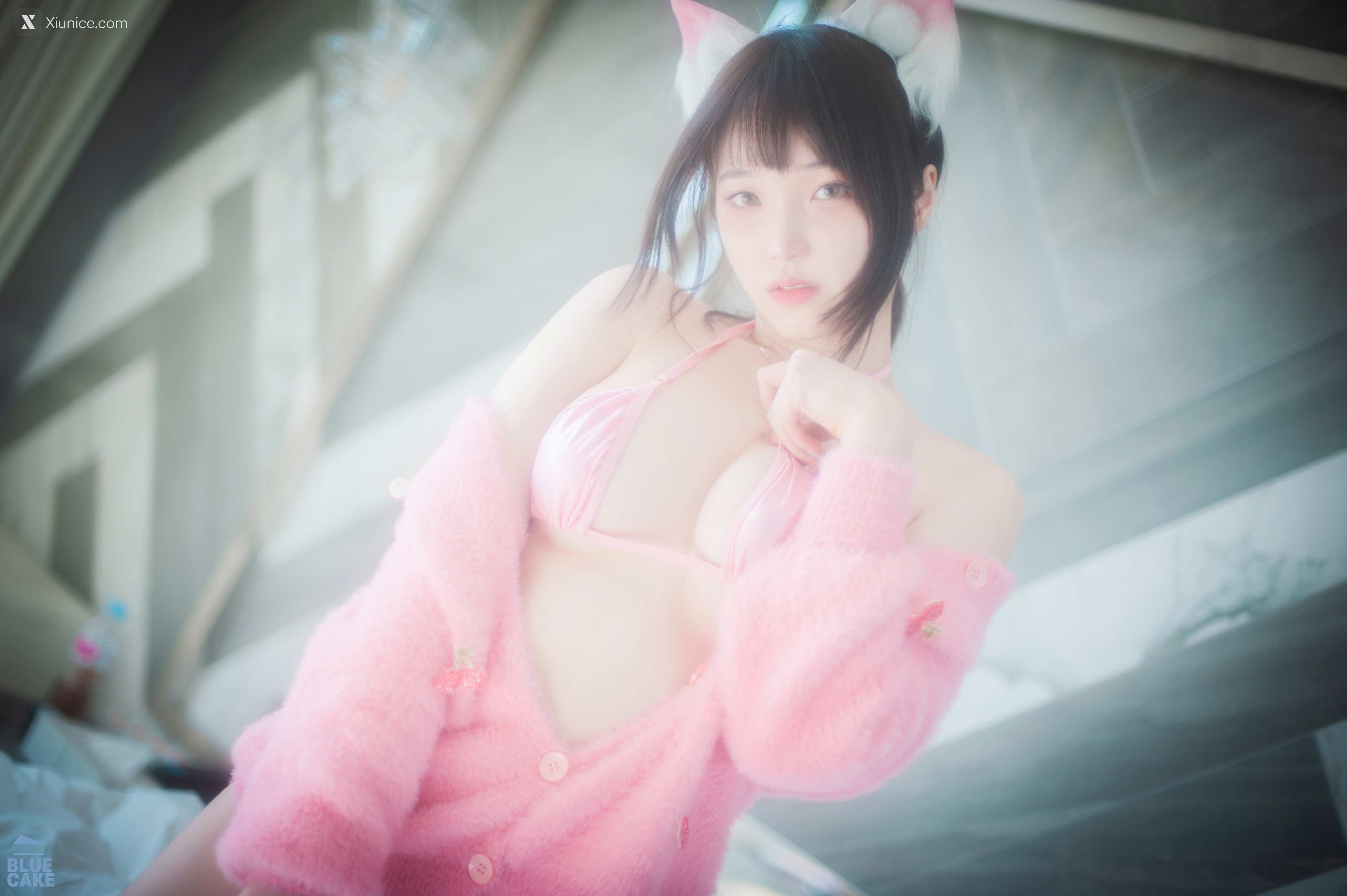 BLUECAKE Bambi (밤비) Naughty Cats Pink & Mint RED 33