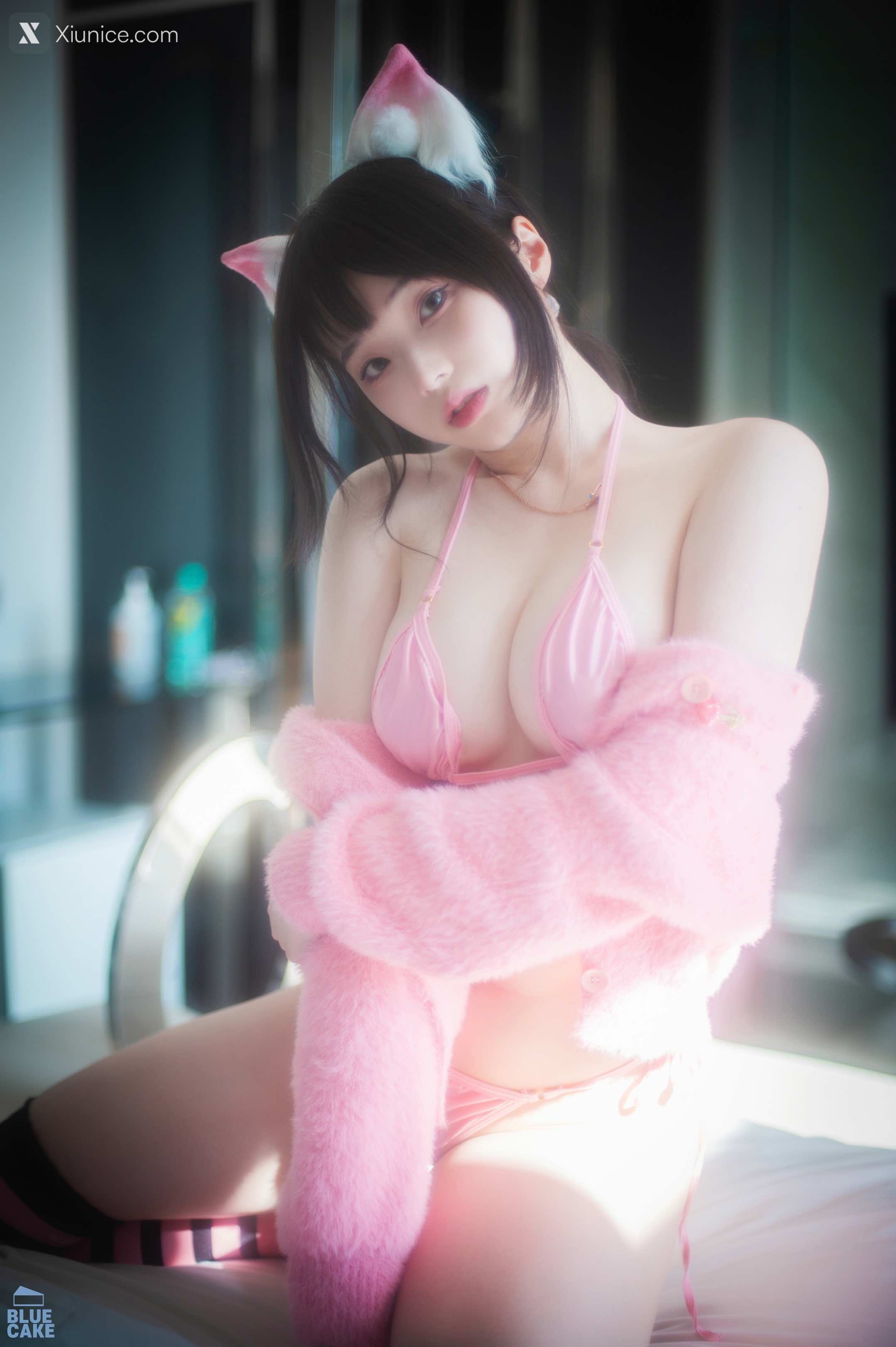 BLUECAKE Bambi (밤비) Naughty Cats Pink & Mint RED 51