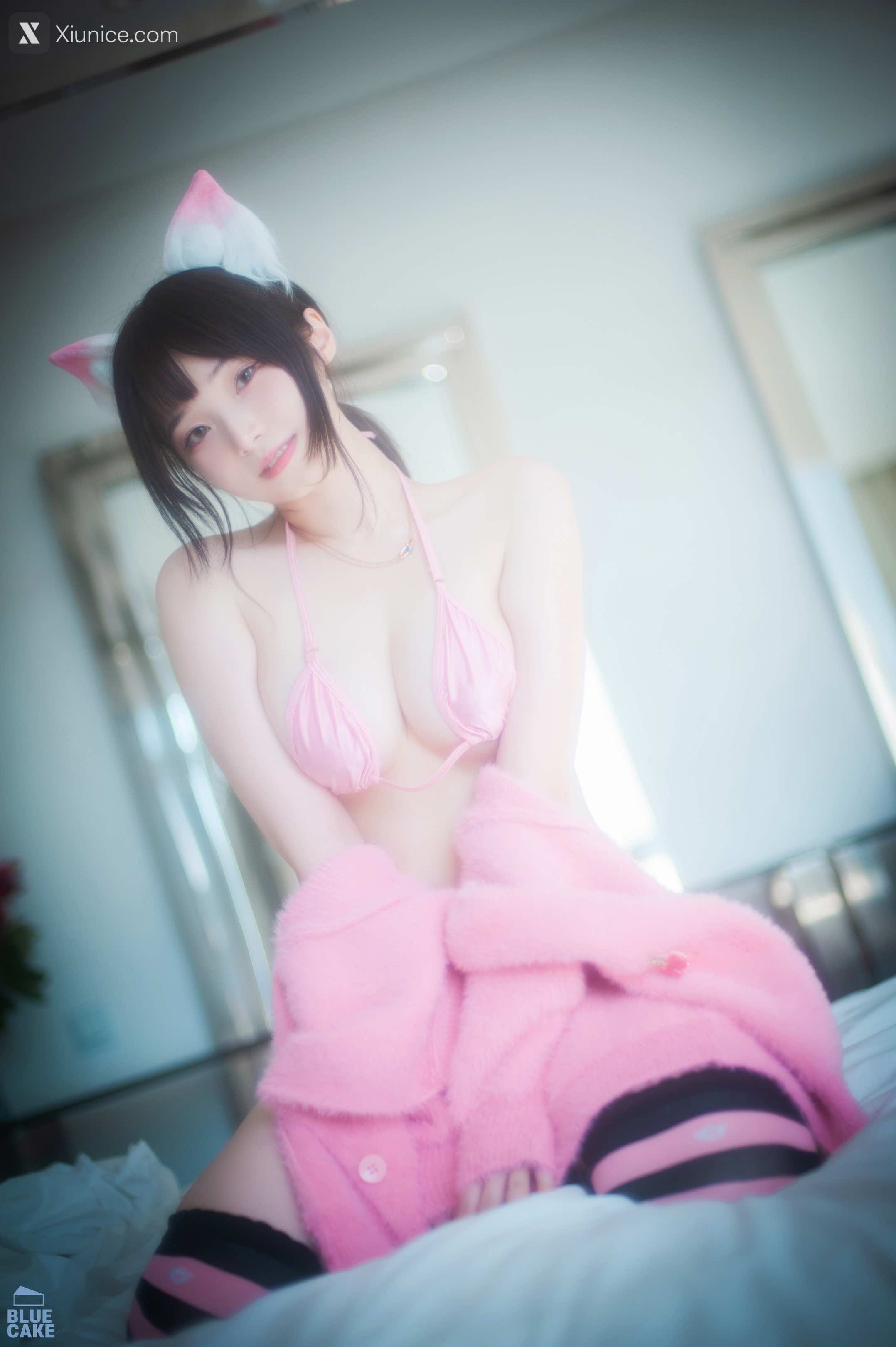 BLUECAKE Bambi (밤비) Naughty Cats Pink & Mint RED 73