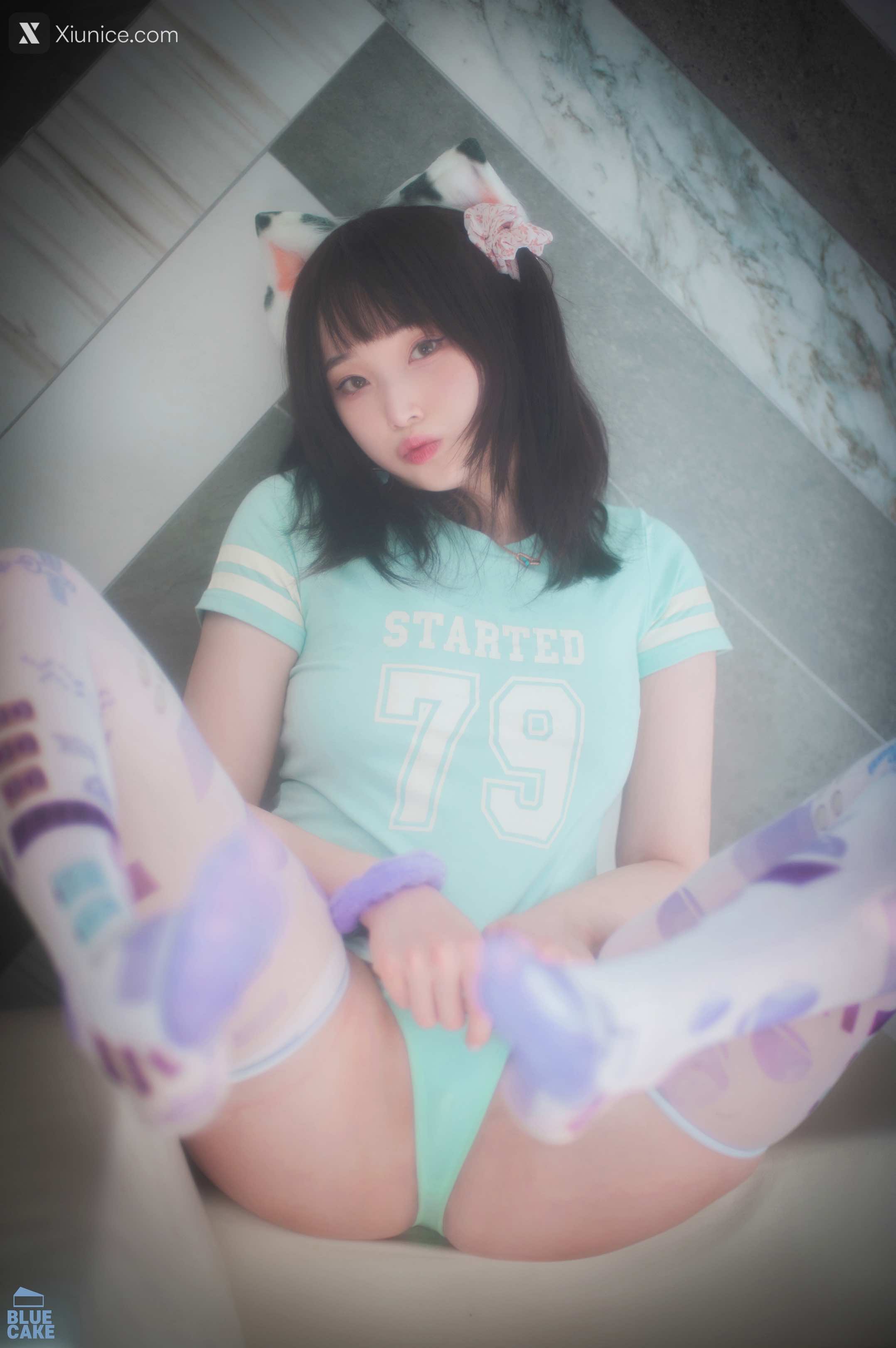 BLUECAKE Bambi (밤비) Naughty Cats Pink & Mint RED 80