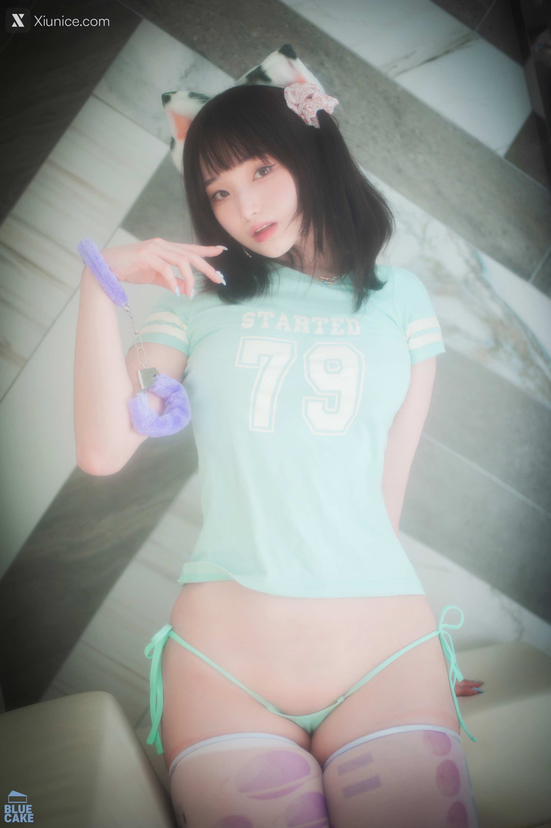 BLUECAKE Bambi (밤비) Naughty Cats Pink & Mint RED 87