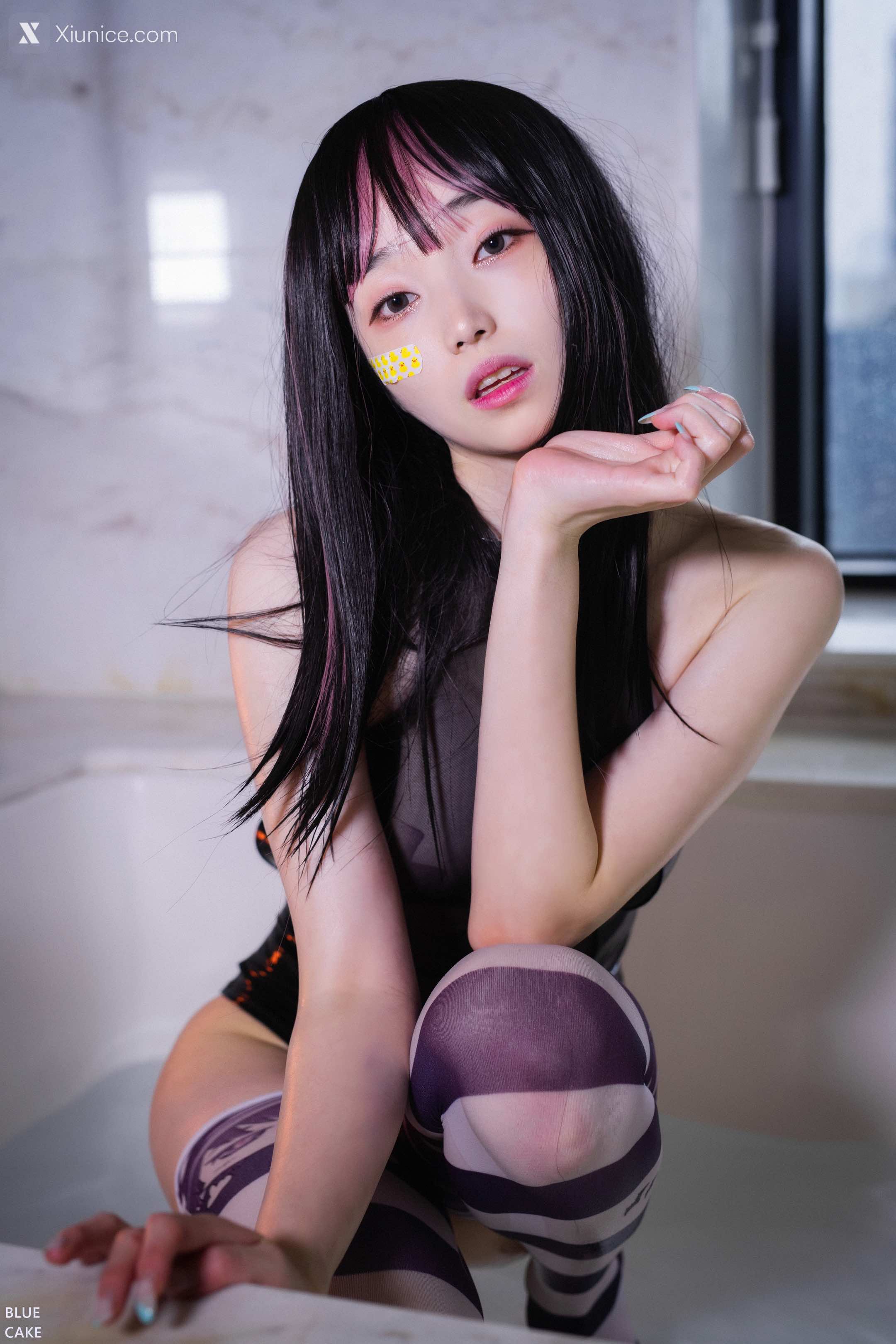 BLUECAKE Bambi (밤비) Pretty Savage 1