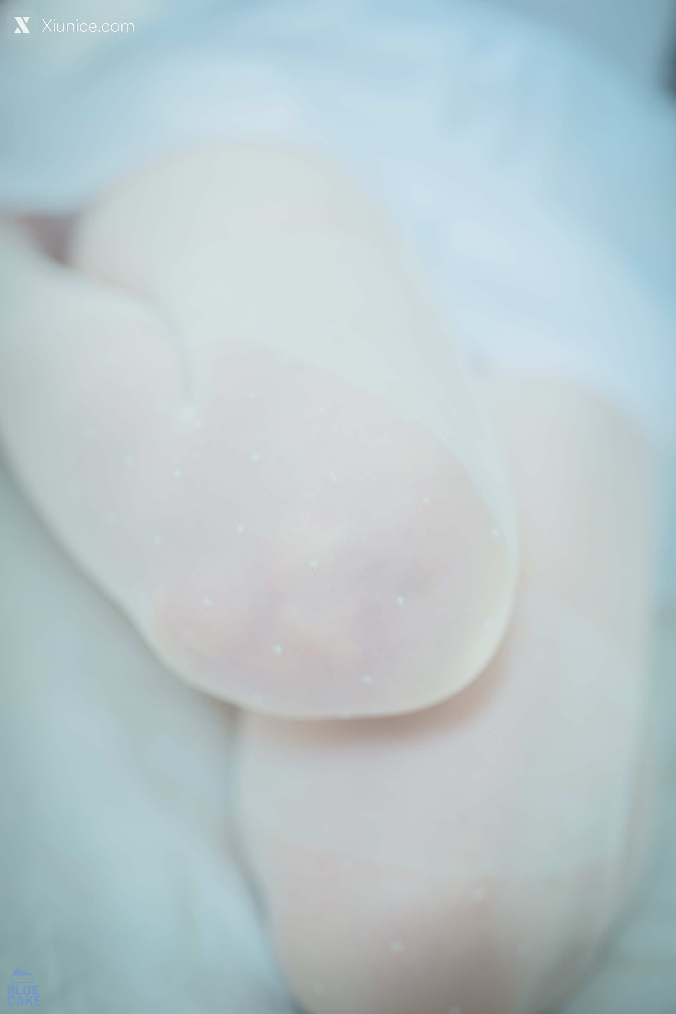 BLUECAKE Bambi (밤비) Sticky Boosette 100