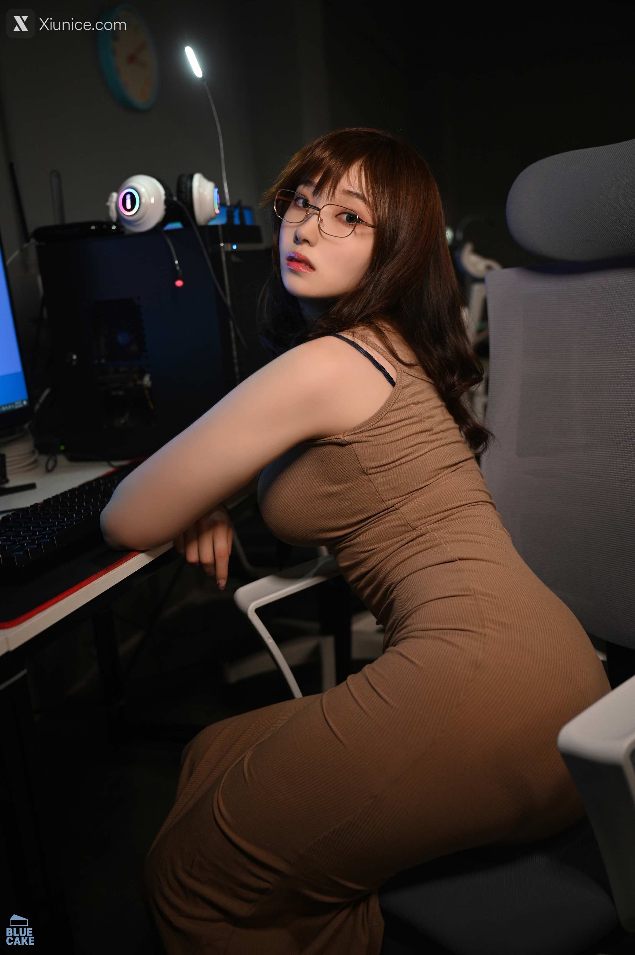 BLUECAKE Bambi (보미) PC Room Alba 12