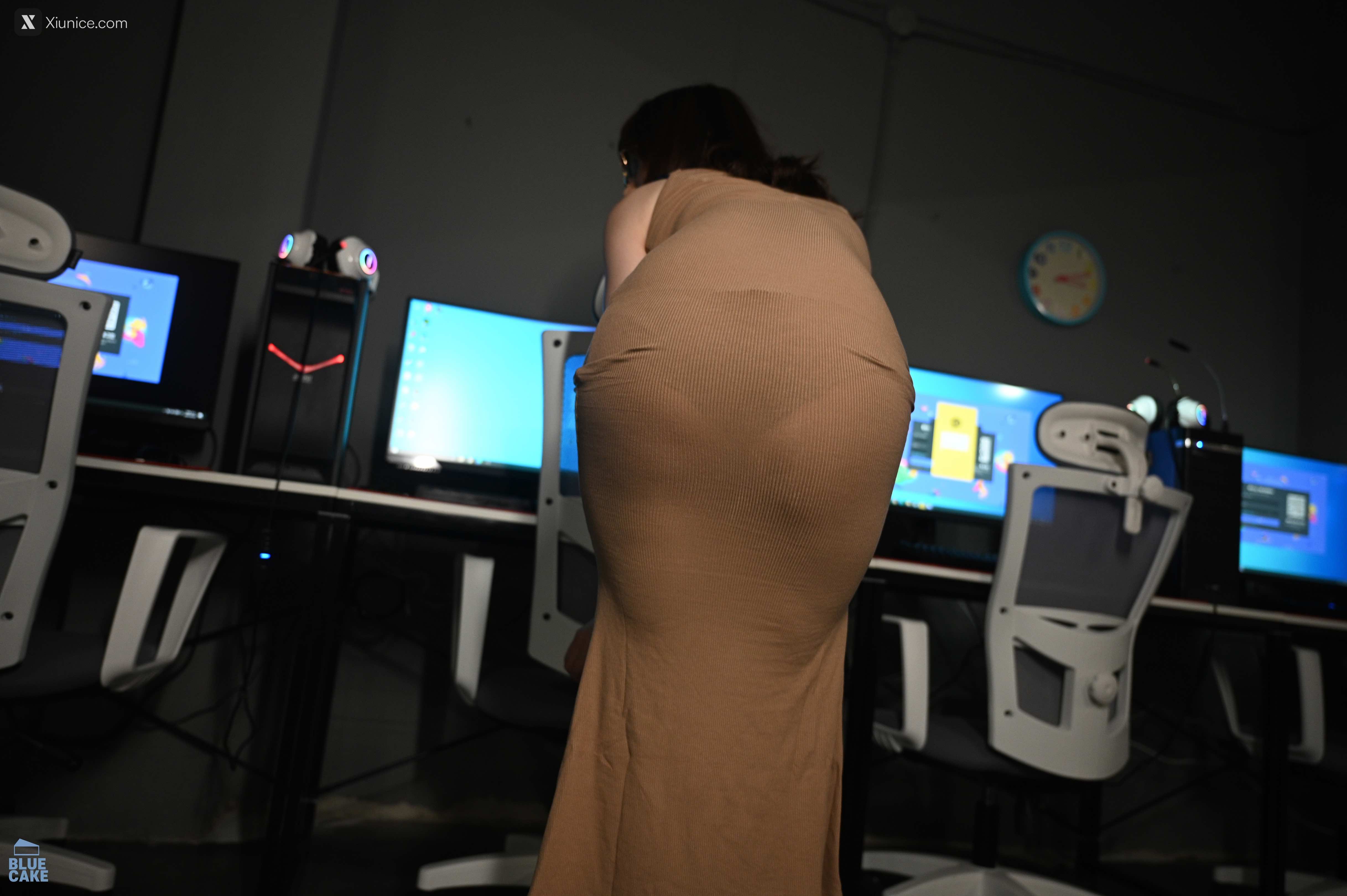 BLUECAKE Bambi (보미) PC Room Alba 25