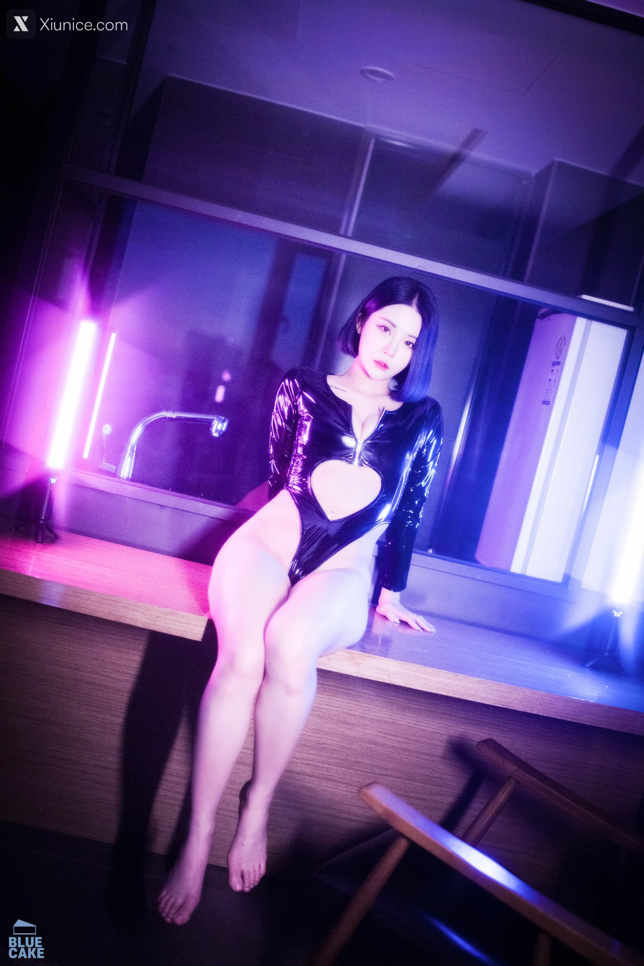 BLUECAKE Bomi (보미) City Of Night 43