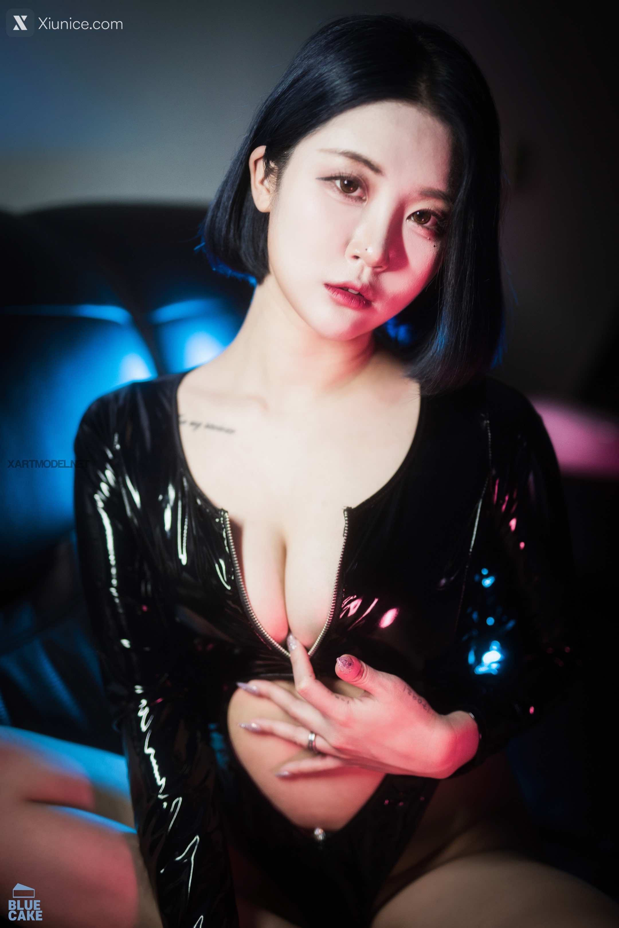 BLUECAKE Bomi (보미) City Of Night 74