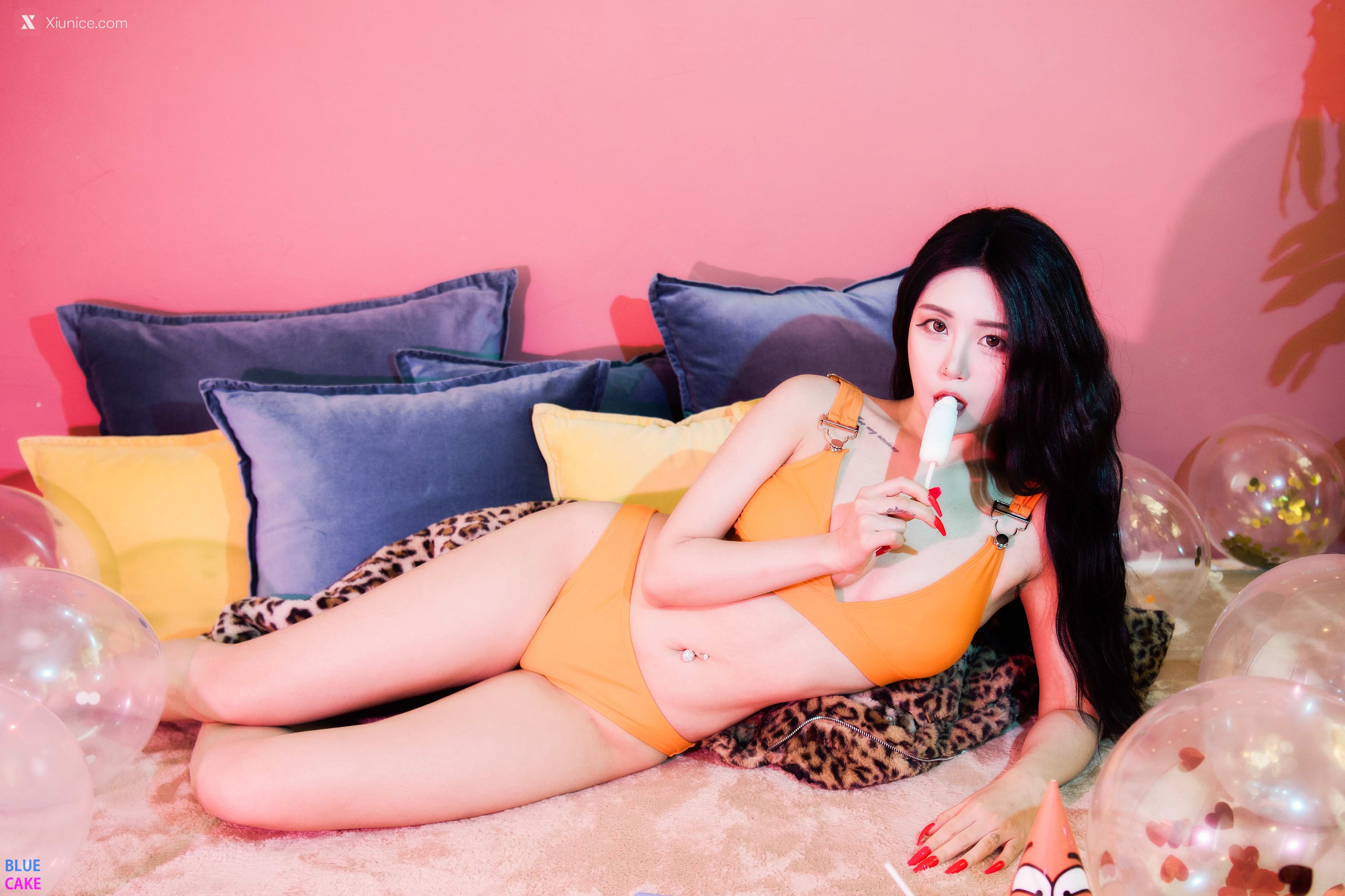BLUECAKE Bomi (보미) Happy Bomiday 51